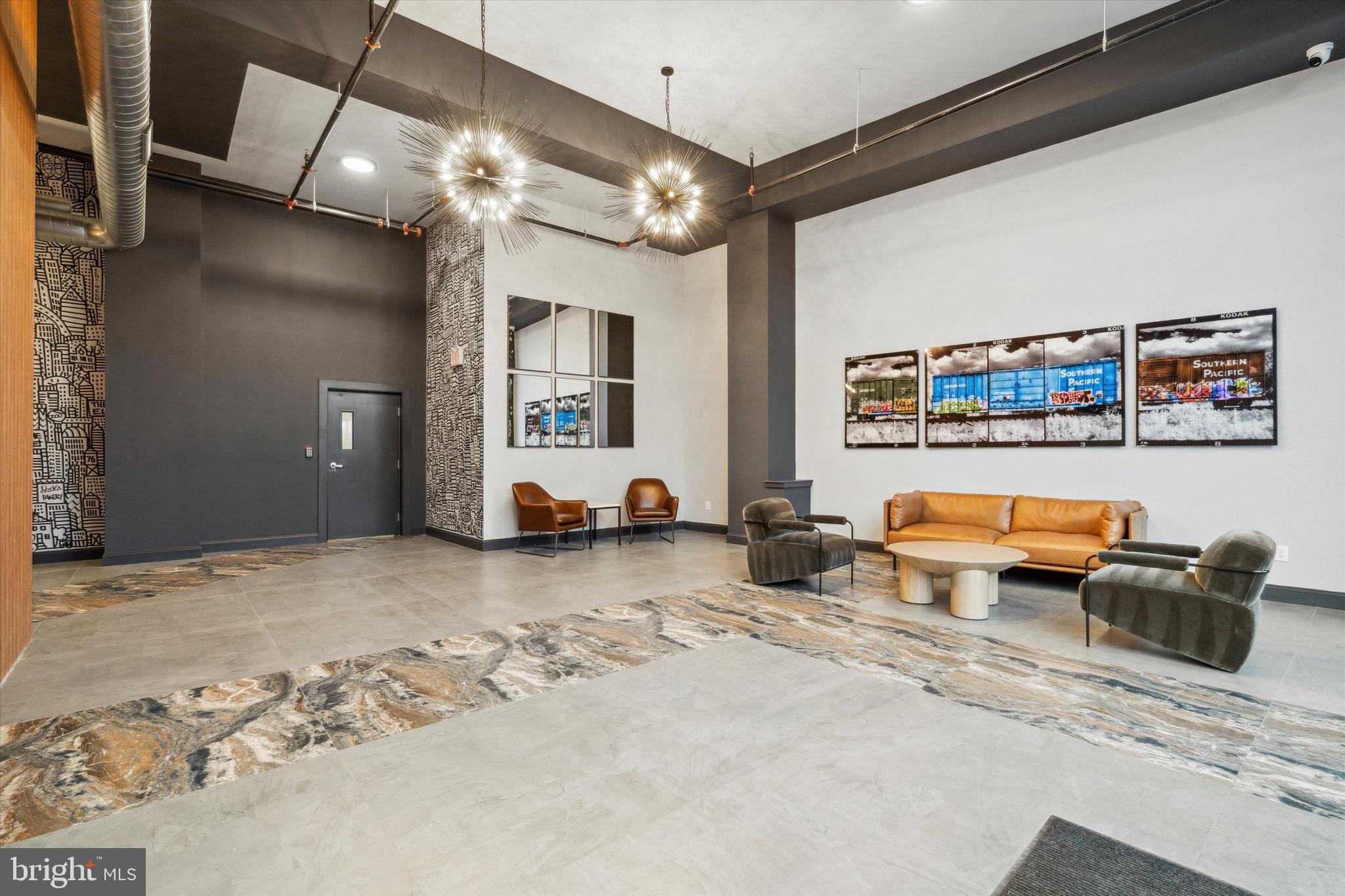 PORT RICHMOND - Residential Lease