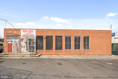 Photo of 2719 Comly Road, PHILADELPHIA, PA 19154 (MLS # PAPH2524570)