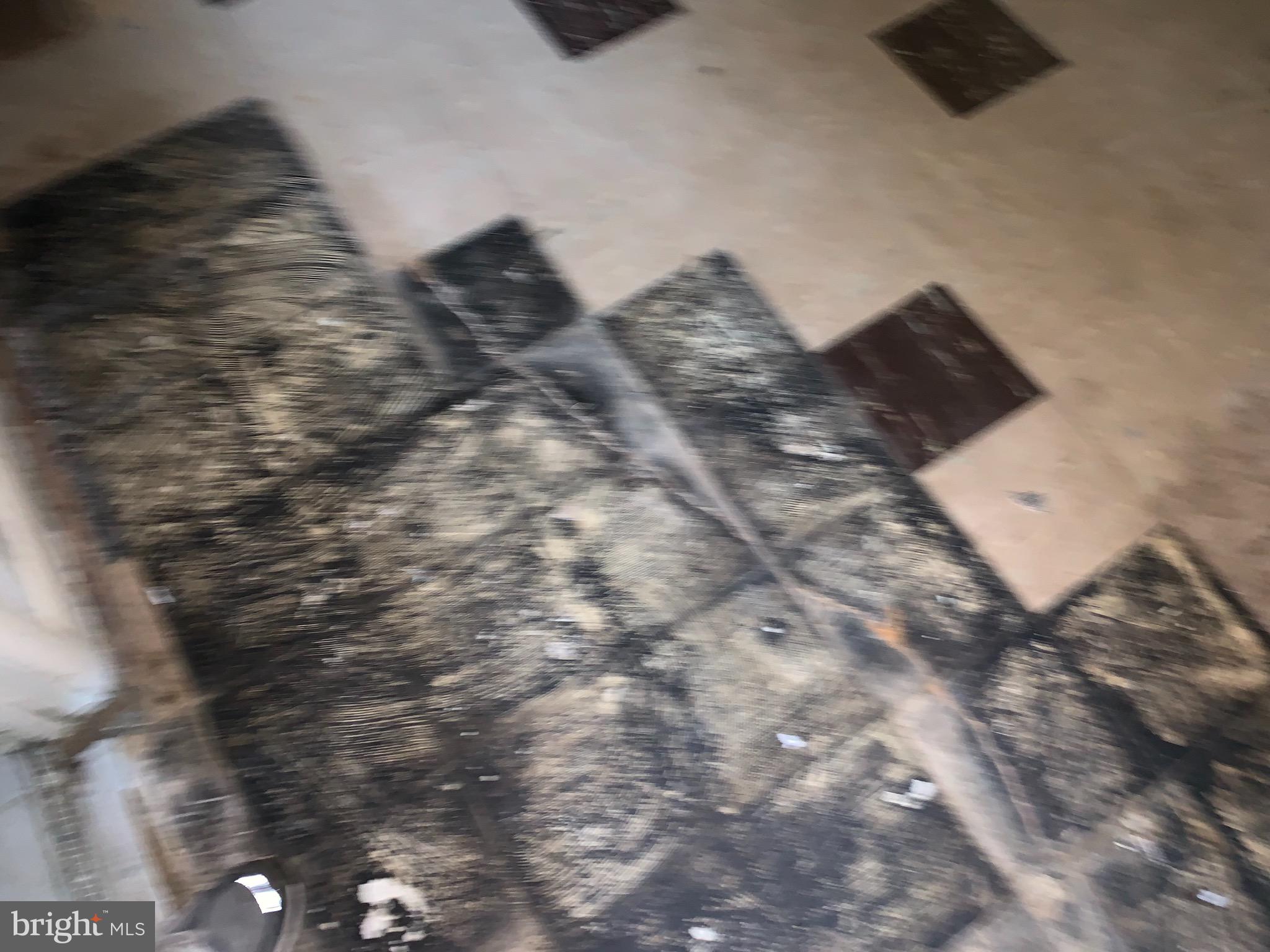 CLINTON - Residential