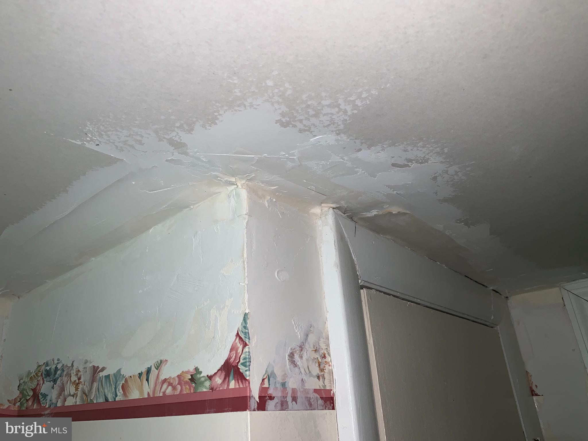 CLINTON - Residential