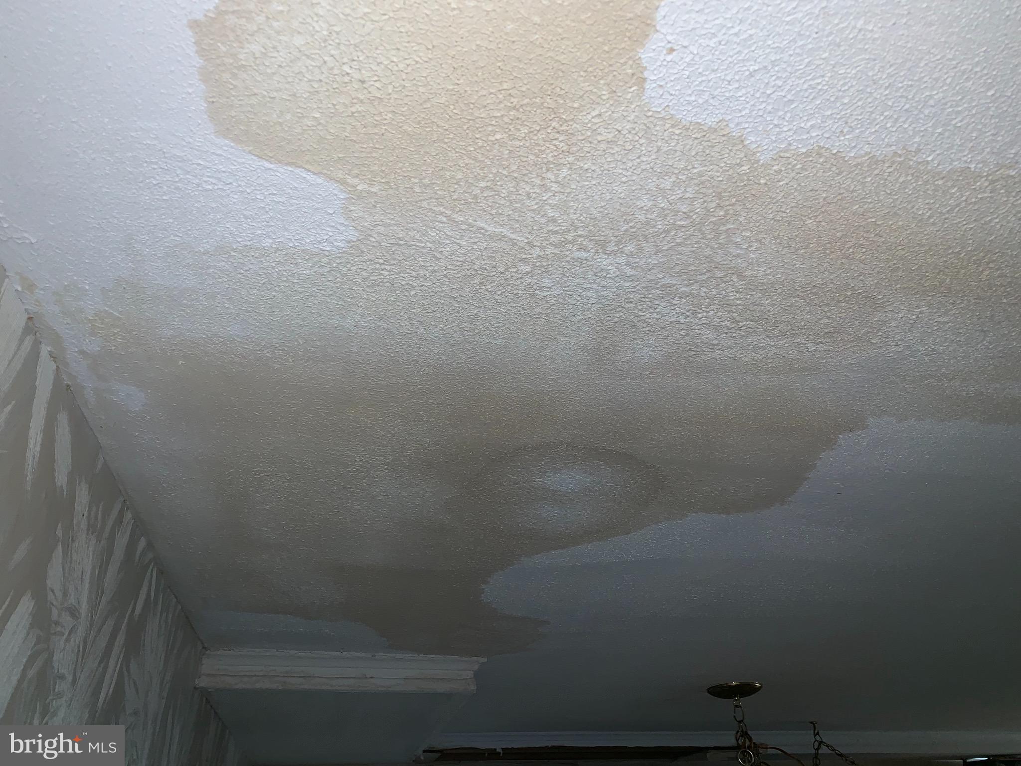 CLINTON - Residential