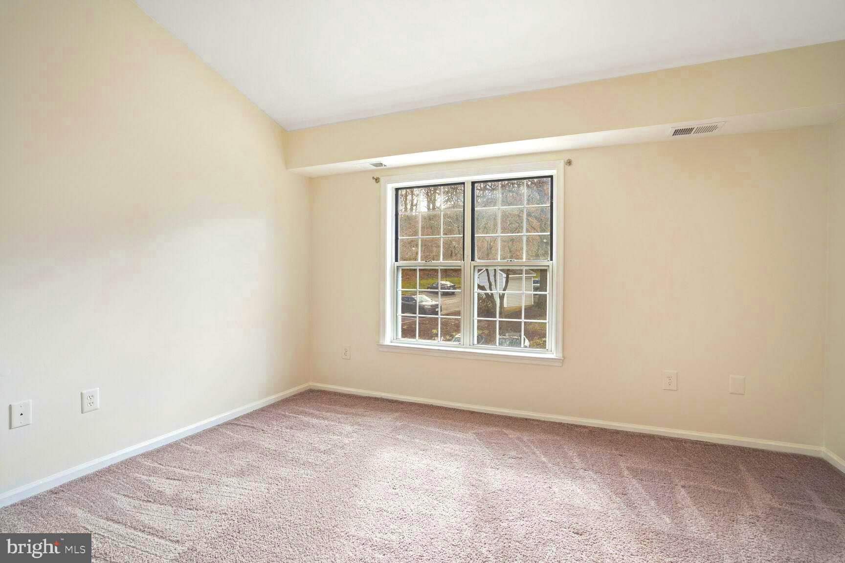 COURTBRIDGE - Residential Lease