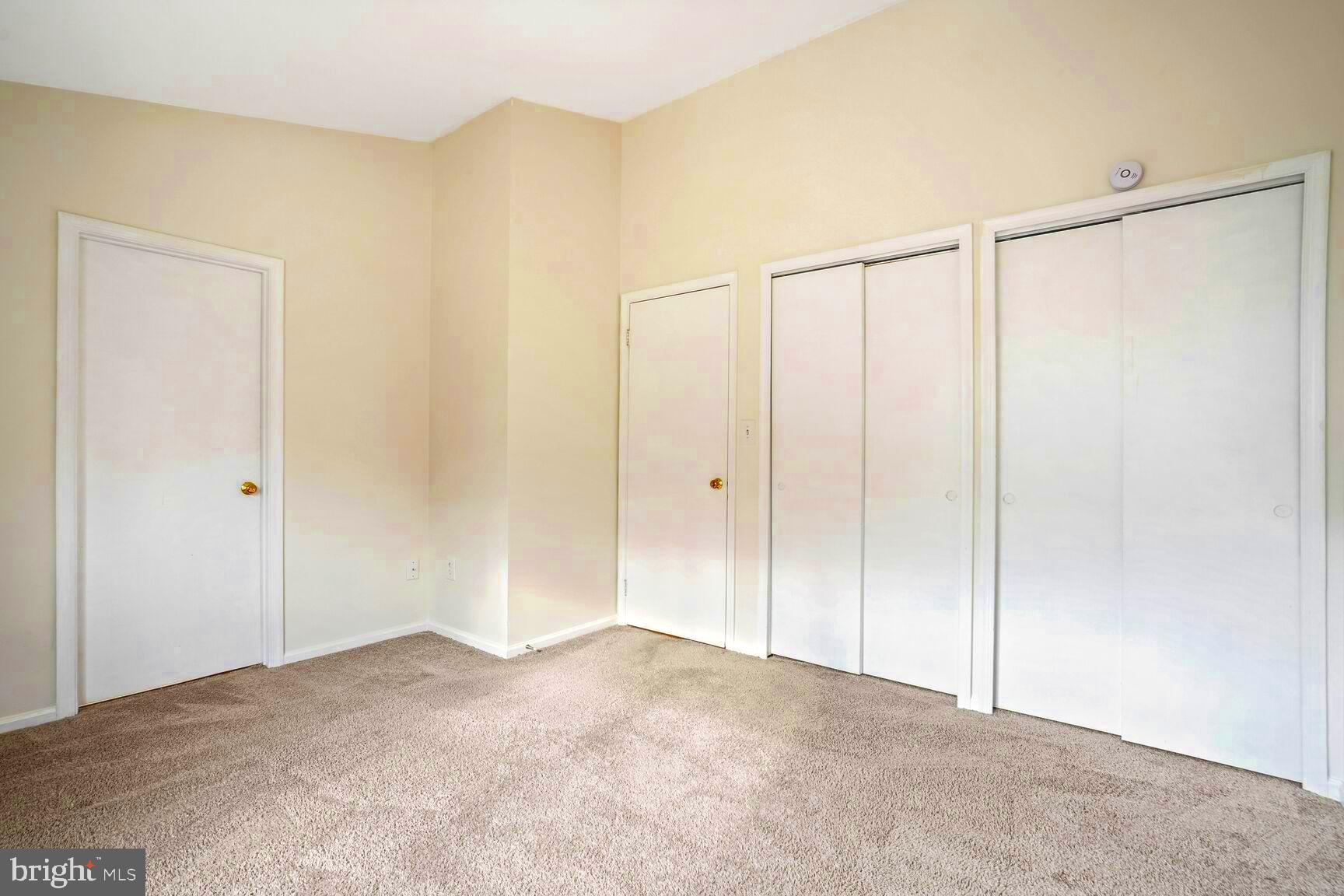 COURTBRIDGE - Residential Lease