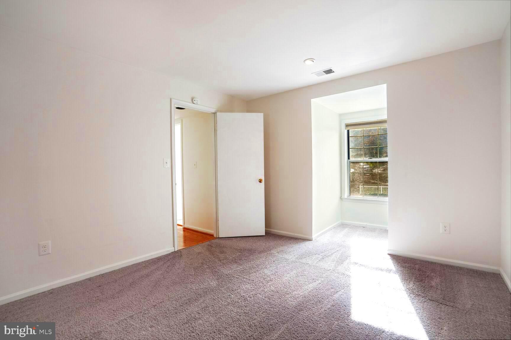 COURTBRIDGE - Residential Lease