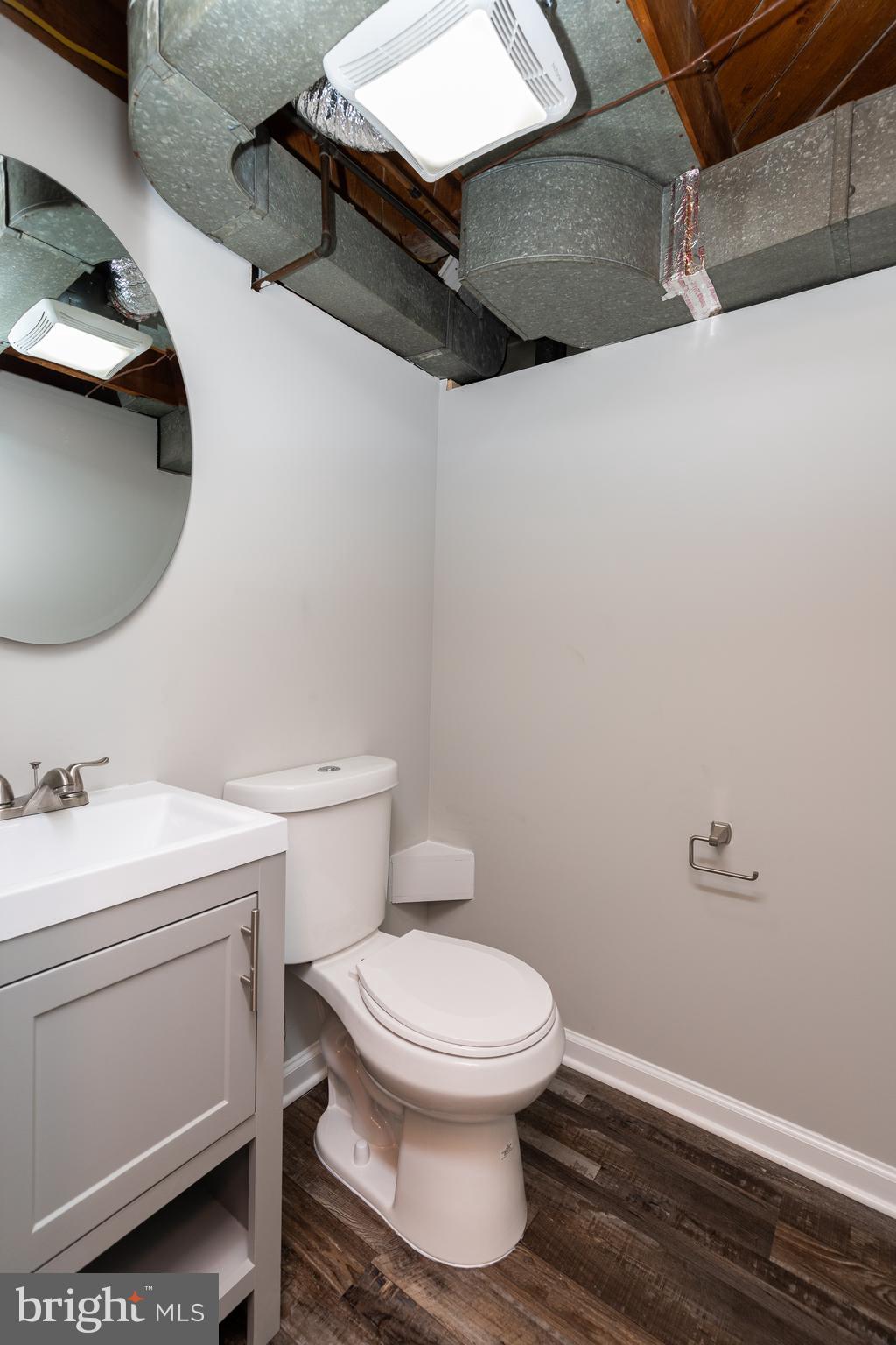 EASTWOOD - Residential