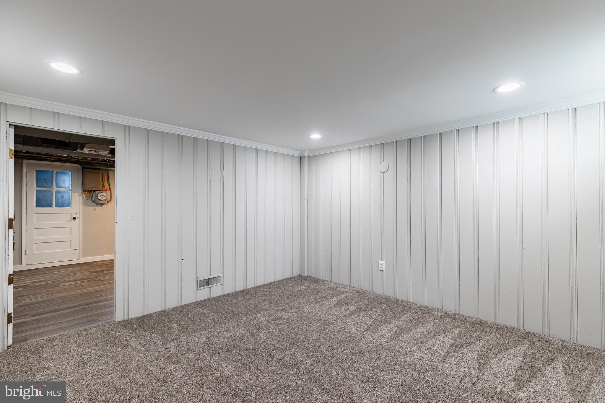 EASTWOOD - Residential