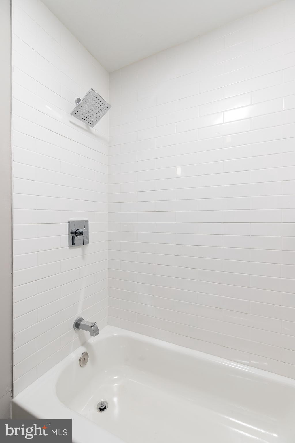 EASTWOOD - Residential