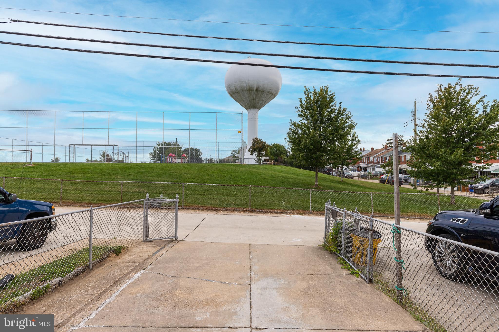 EASTWOOD - Residential