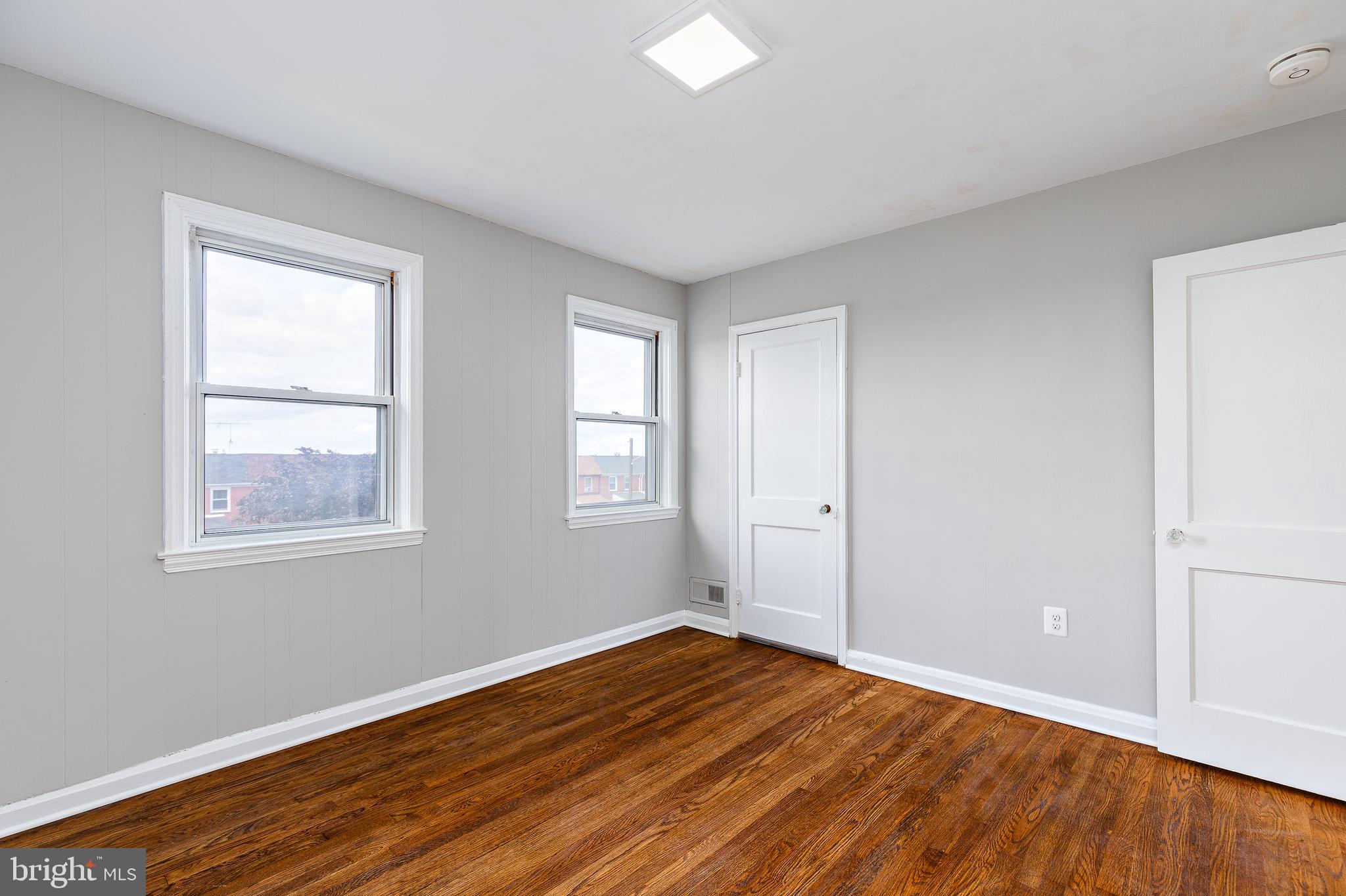 EASTWOOD - Residential