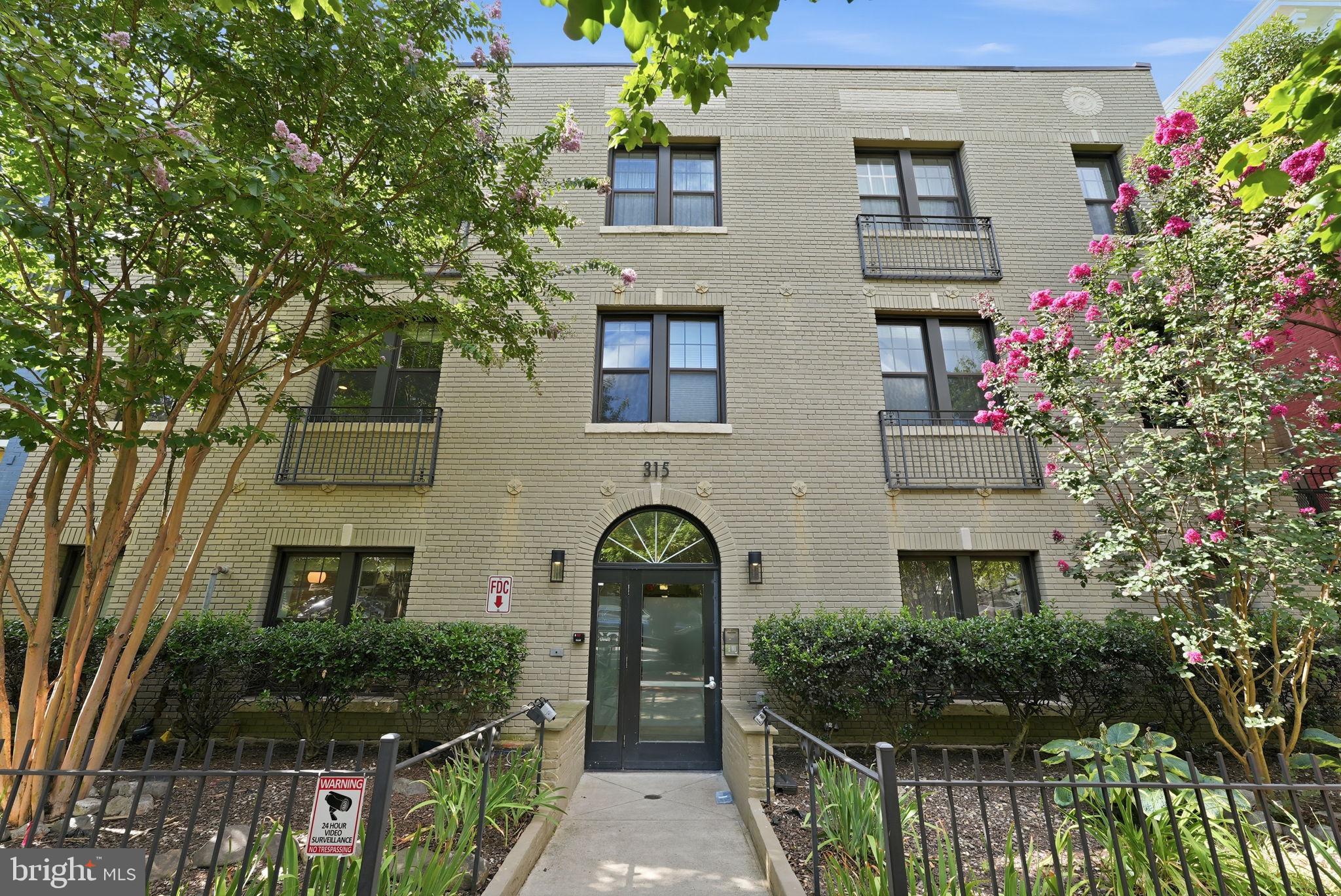 315 G STREET NE 306