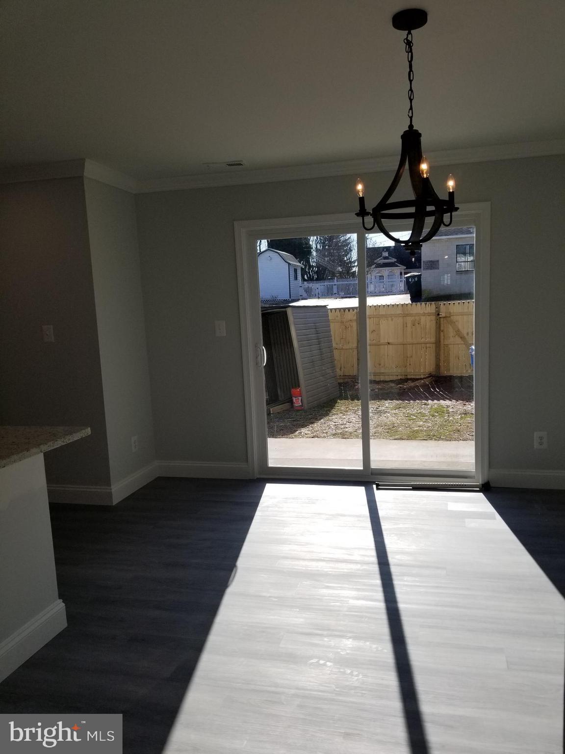 CLOVERBERRY - Residential