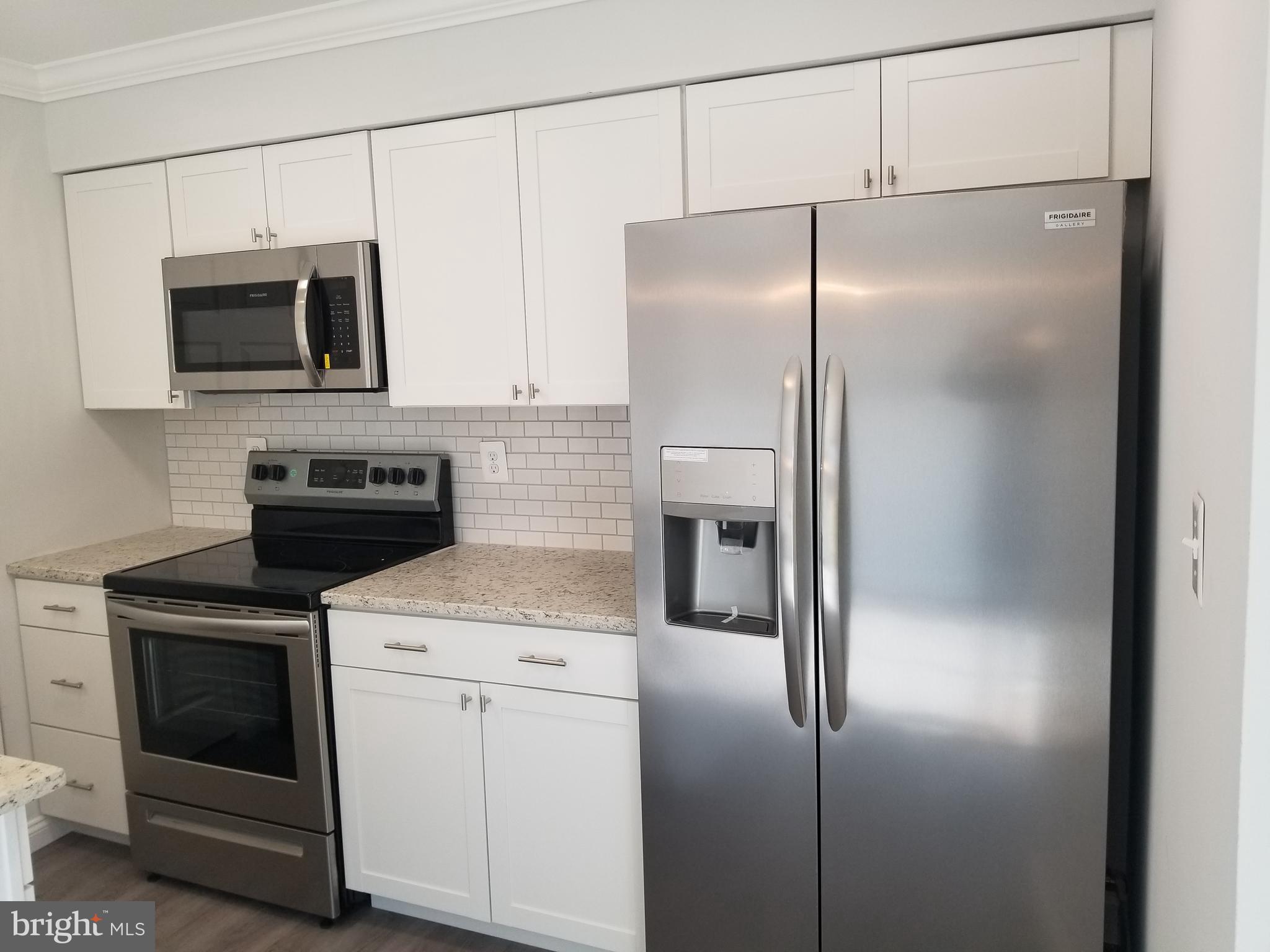 CLOVERBERRY - Residential