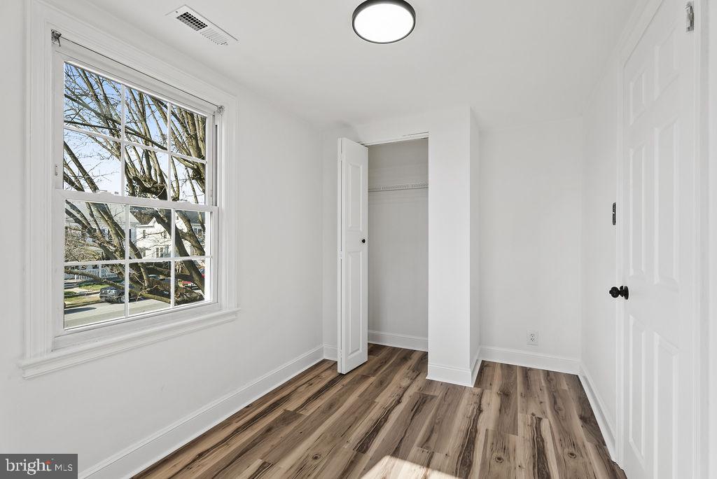 HAGERSTOWN - Residential