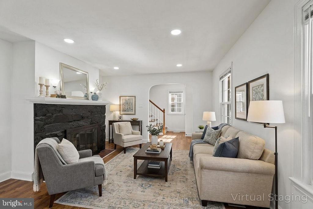 HAGERSTOWN - Residential