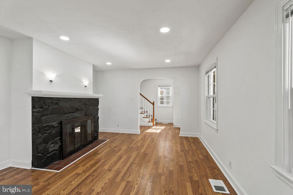 HAGERSTOWN - Residential