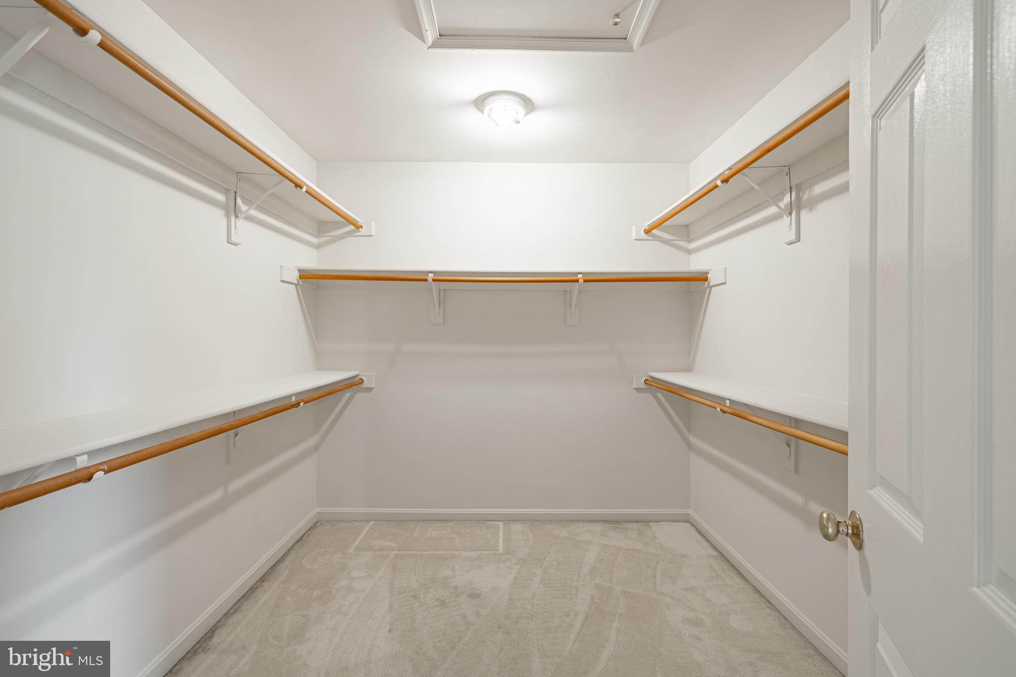 MAPLE GROVE - Residential