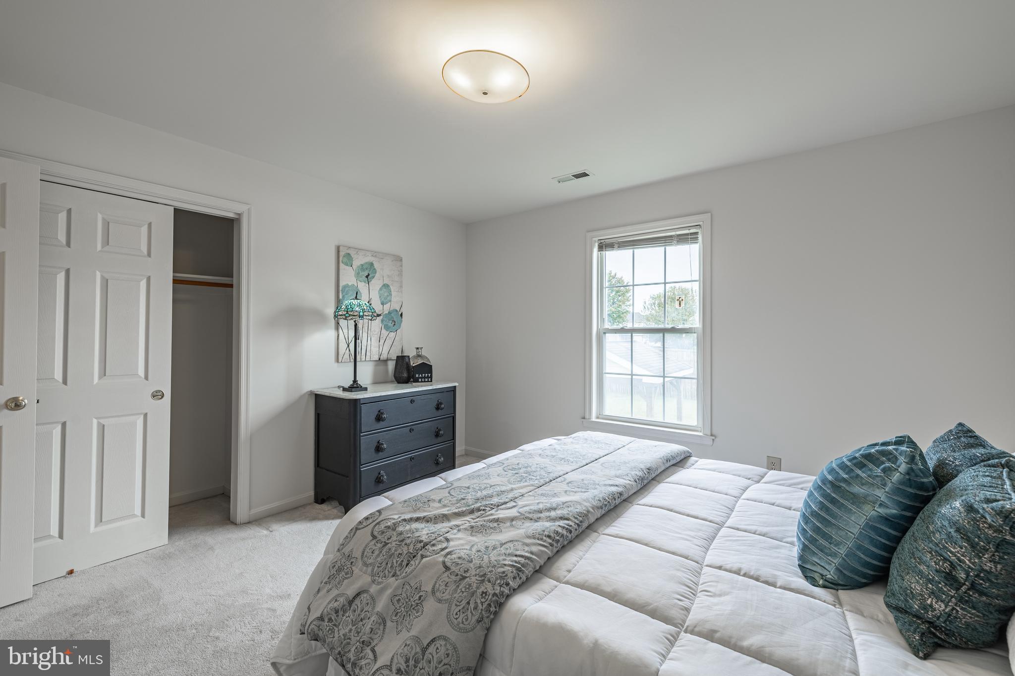 MAPLE GROVE - Residential