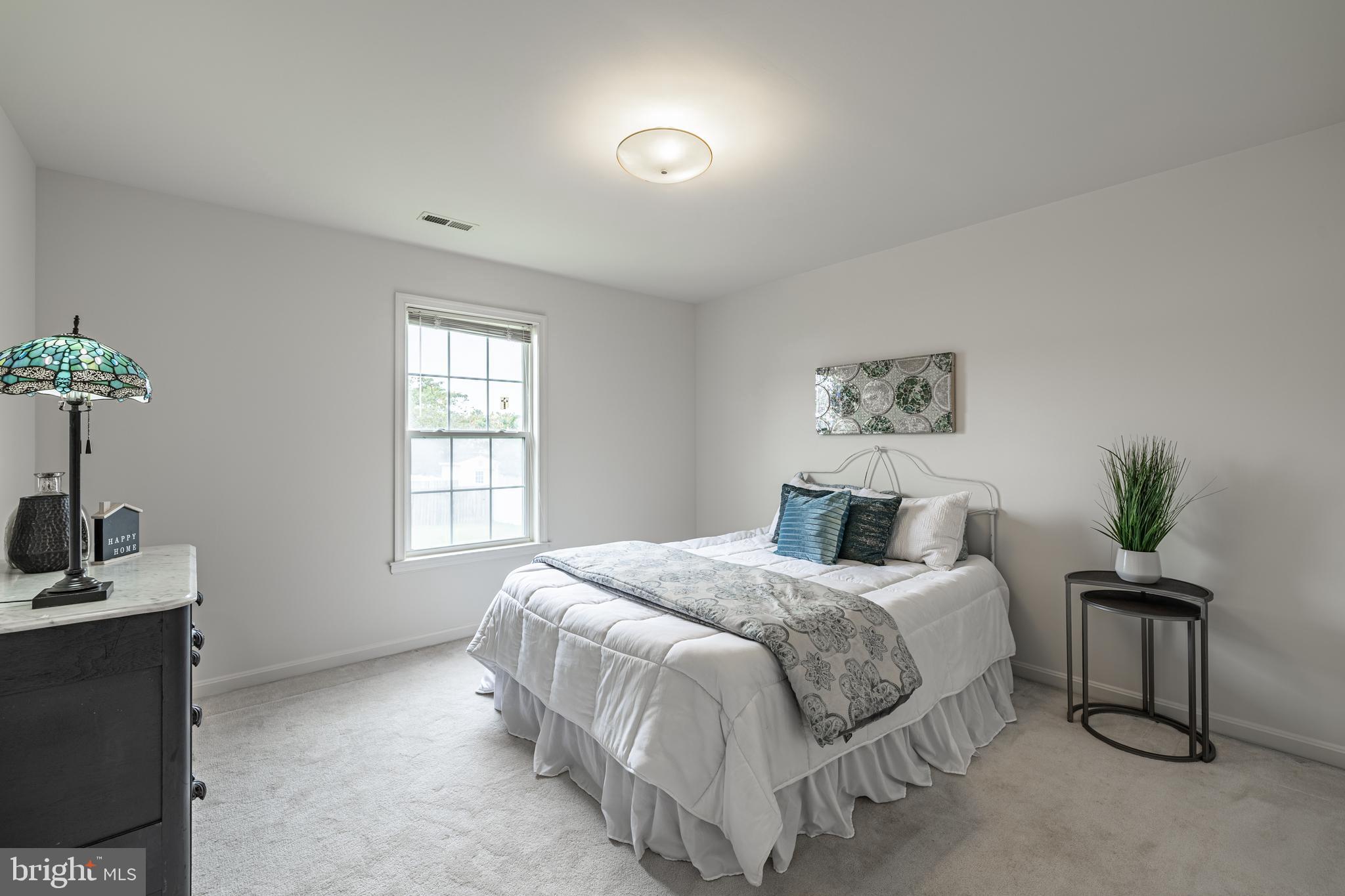 MAPLE GROVE - Residential