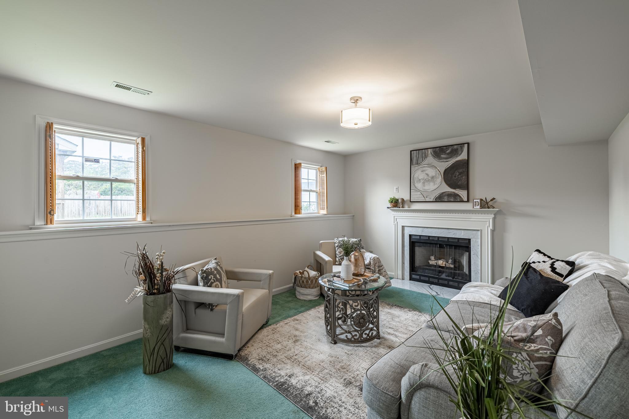 MAPLE GROVE - Residential