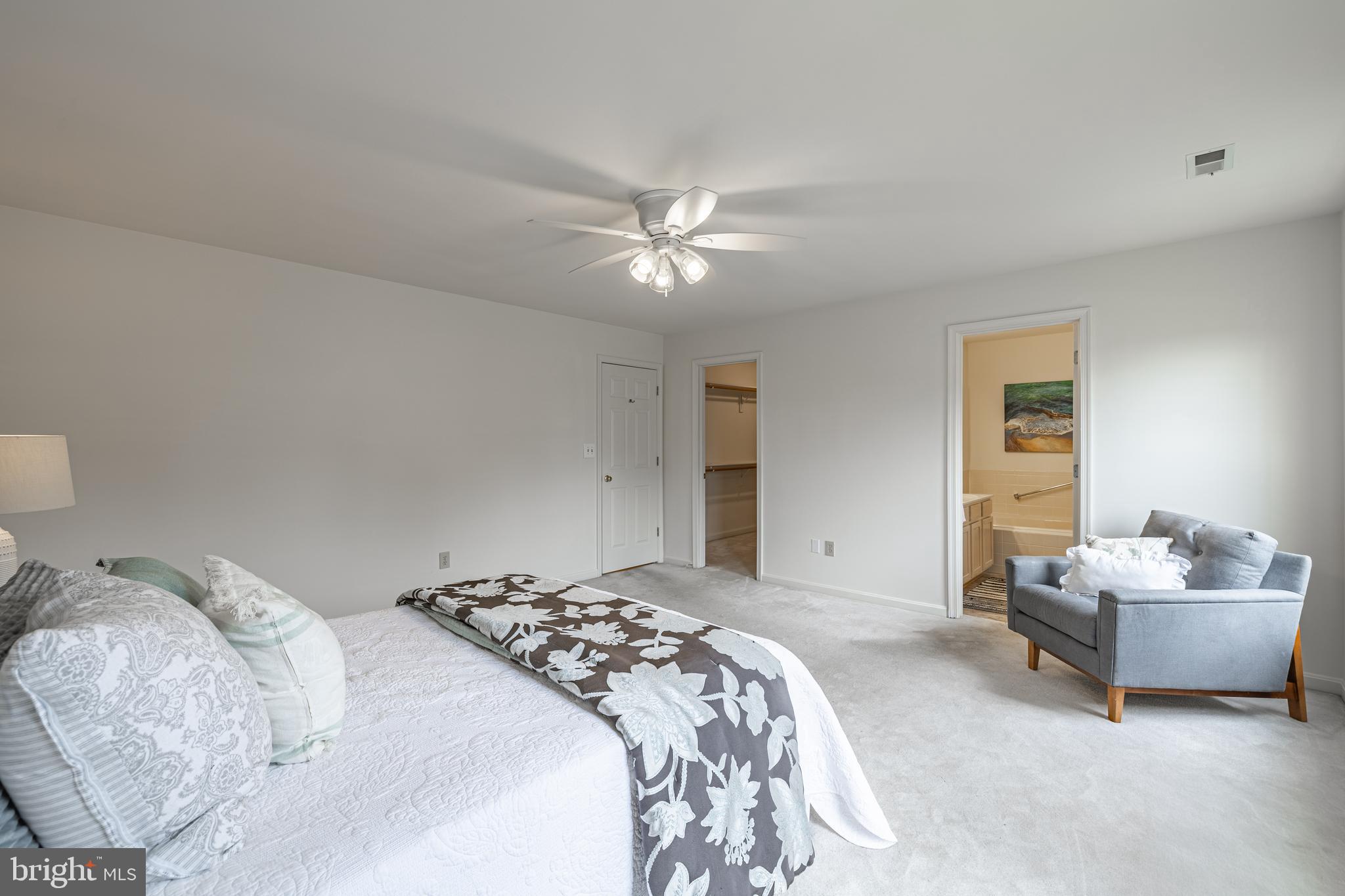 MAPLE GROVE - Residential