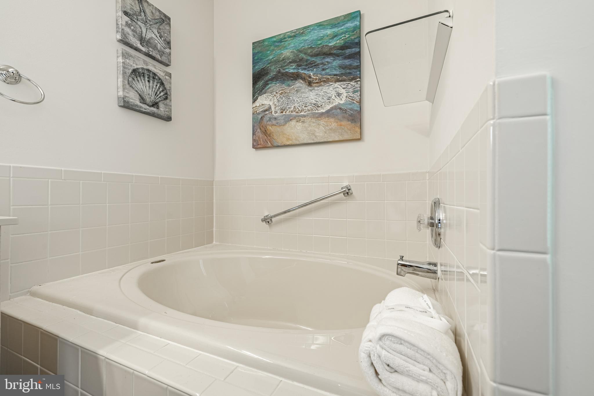 MAPLE GROVE - Residential