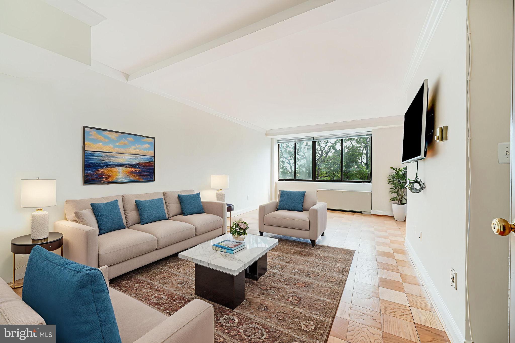 CARLYN PLACE - Residential