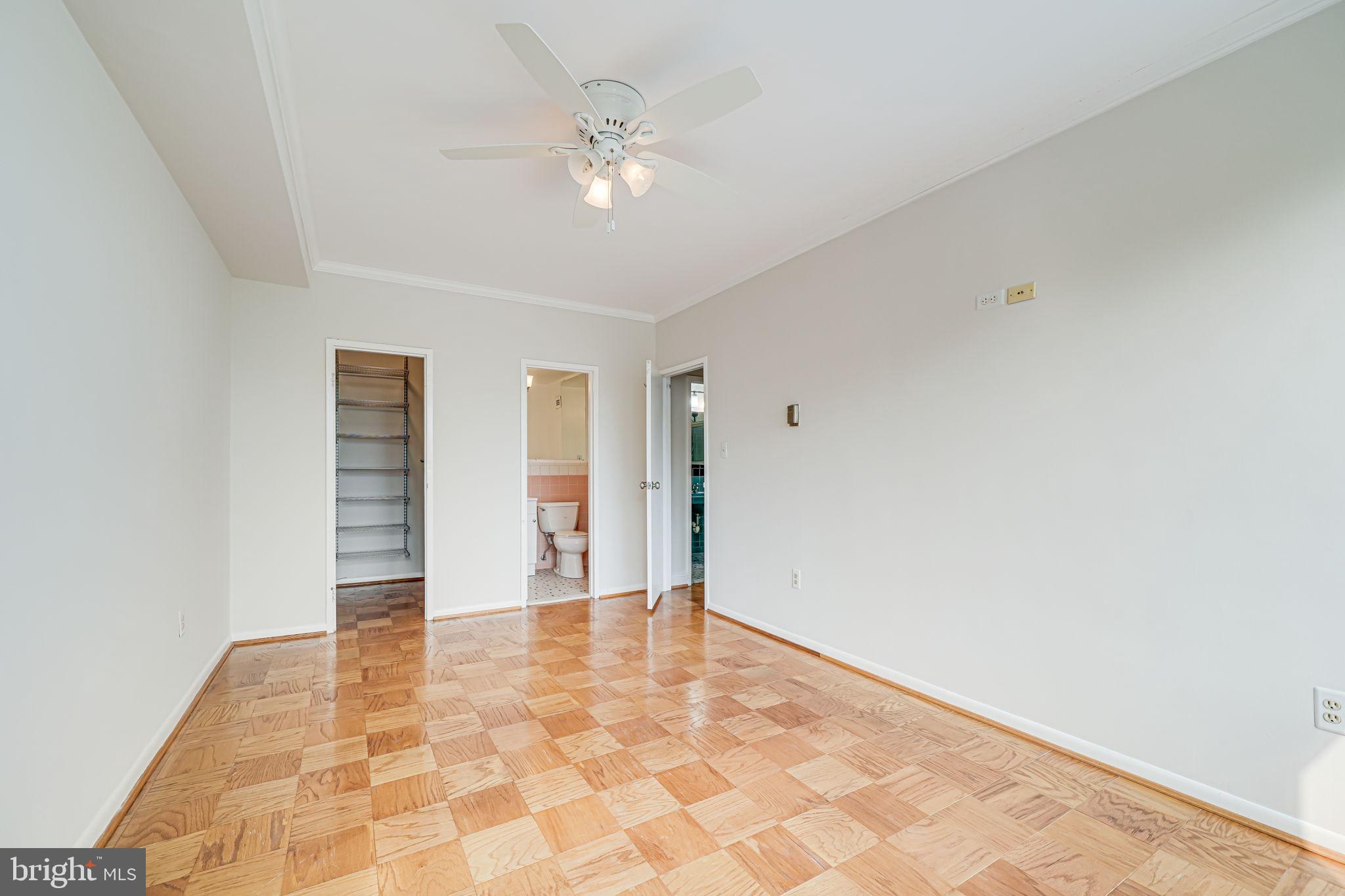 CARLYN PLACE - Residential