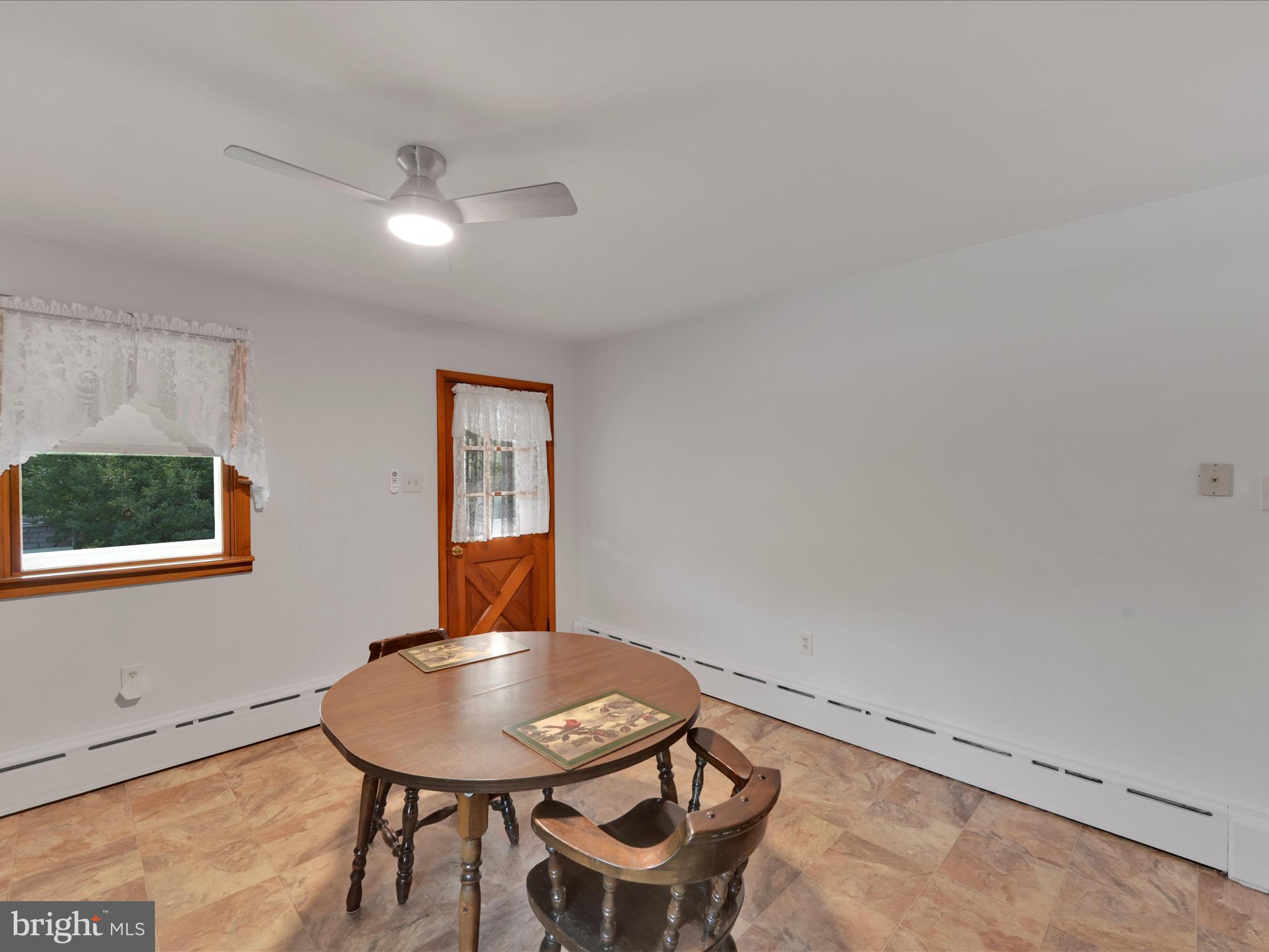 CUMBOLA - Residential