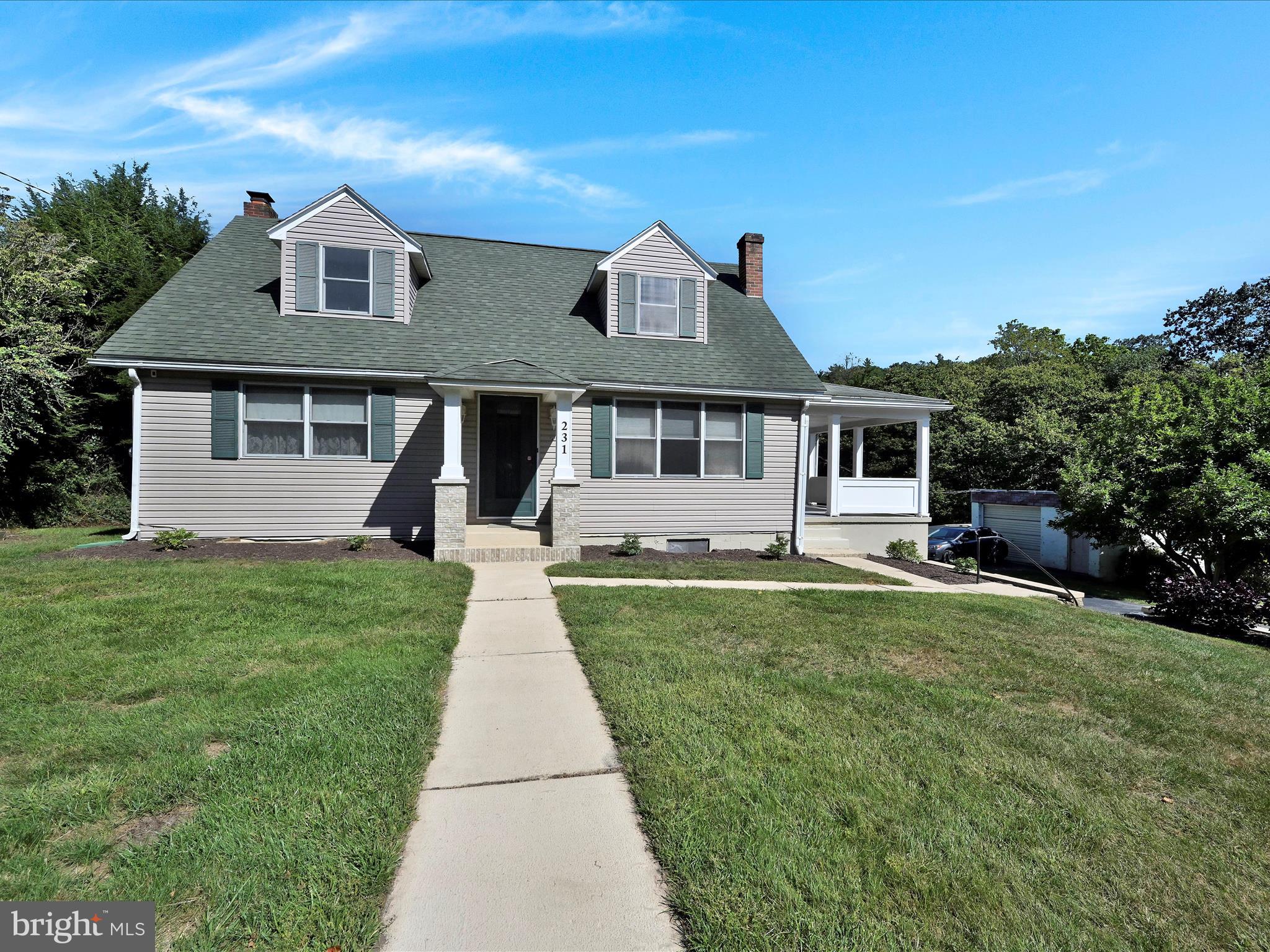 CUMBOLA - Residential