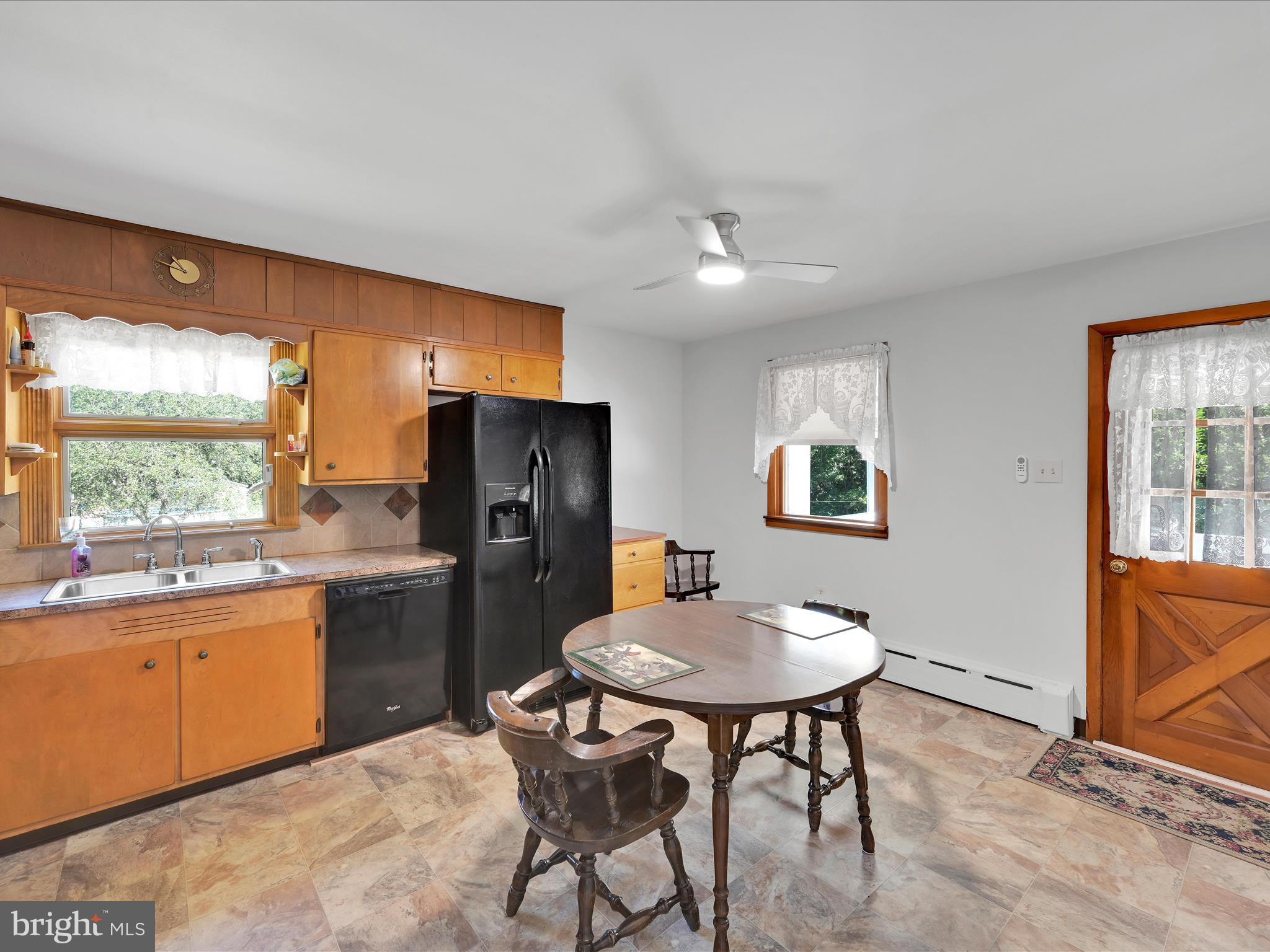 CUMBOLA - Residential