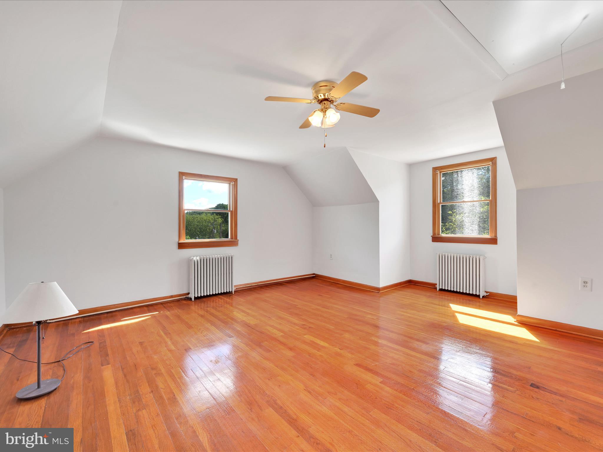 CUMBOLA - Residential