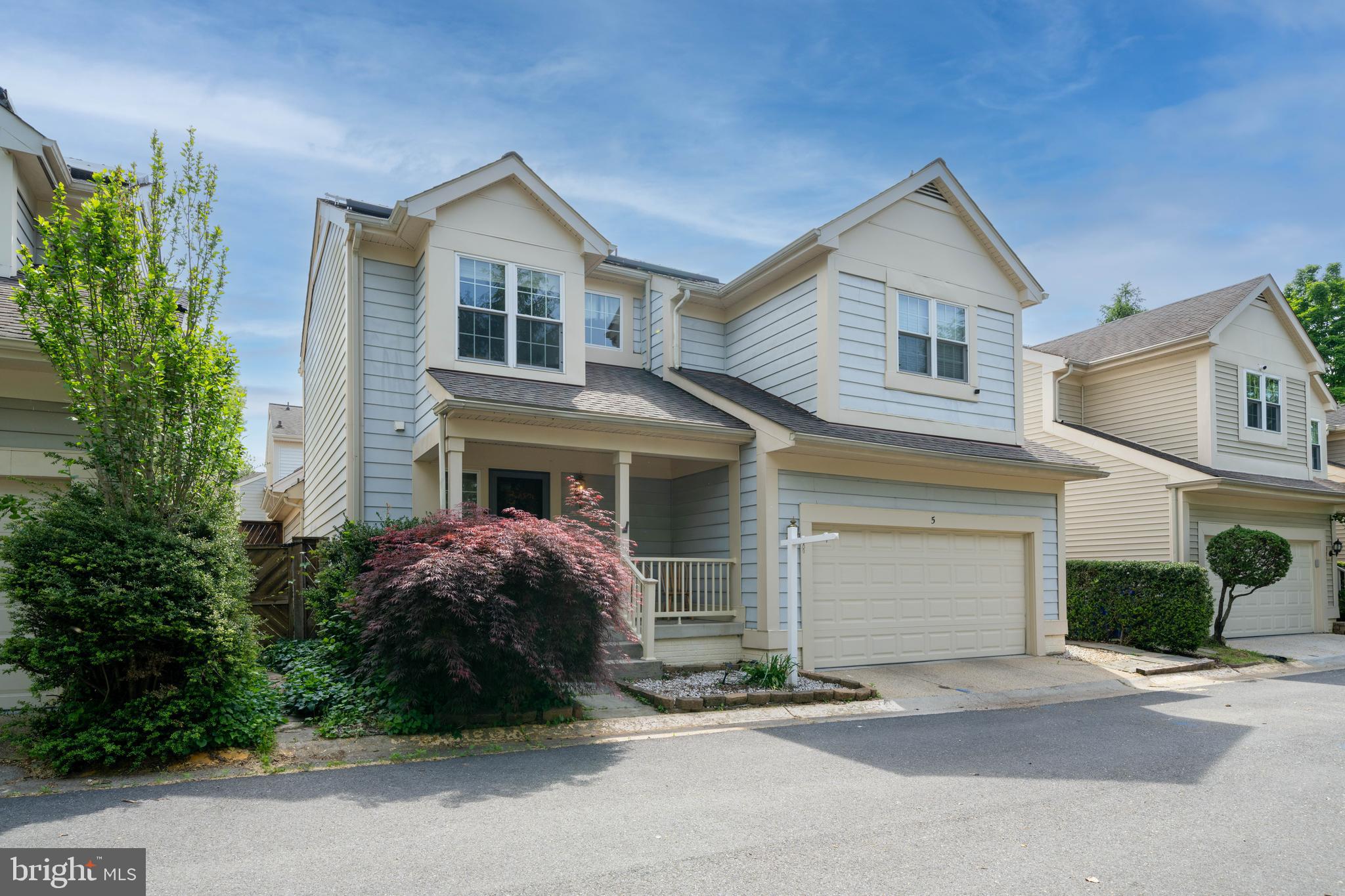 MEADOWGATE - Residential