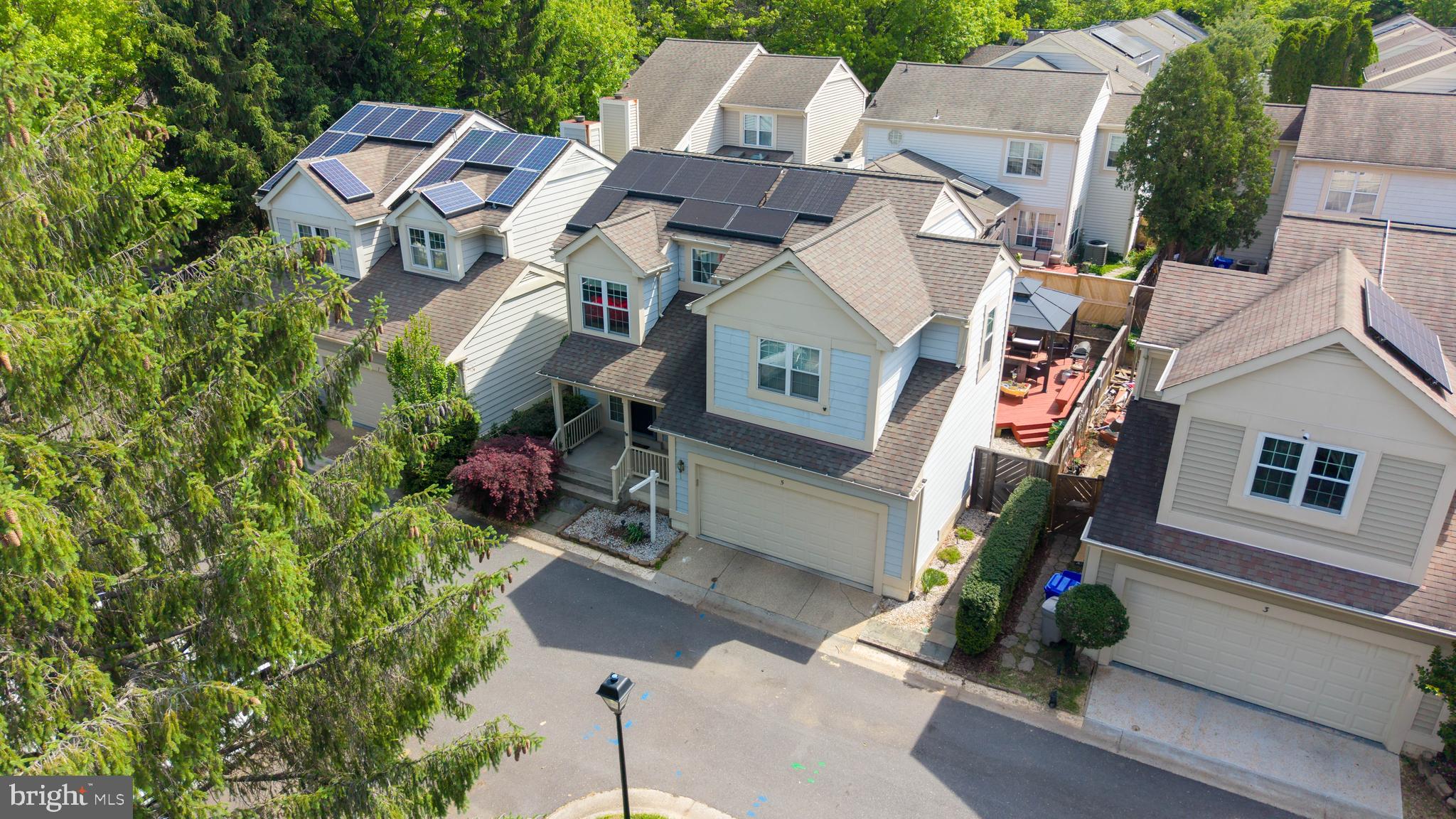 MEADOWGATE - Residential
