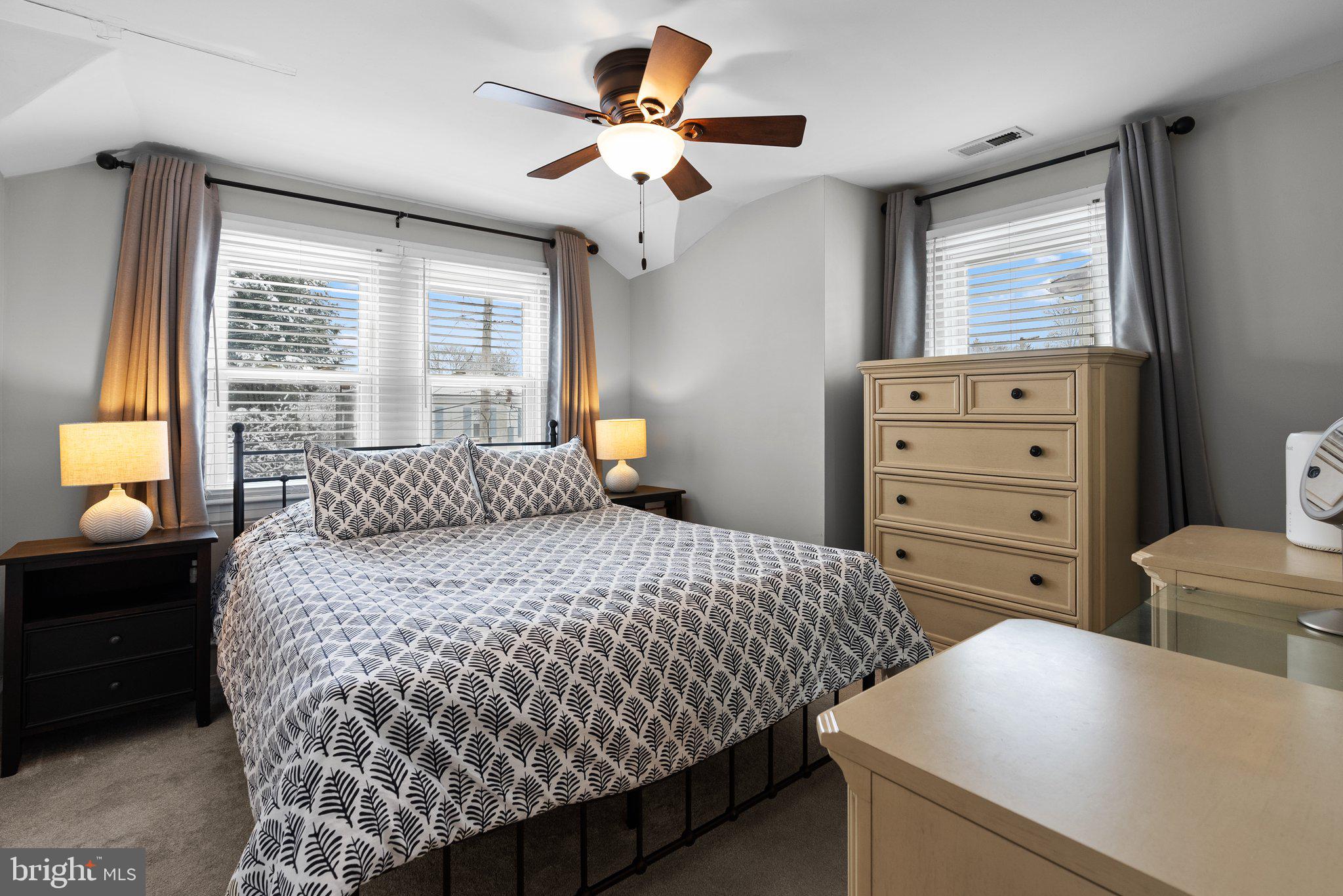 ELKINS PARK - Residential Lease