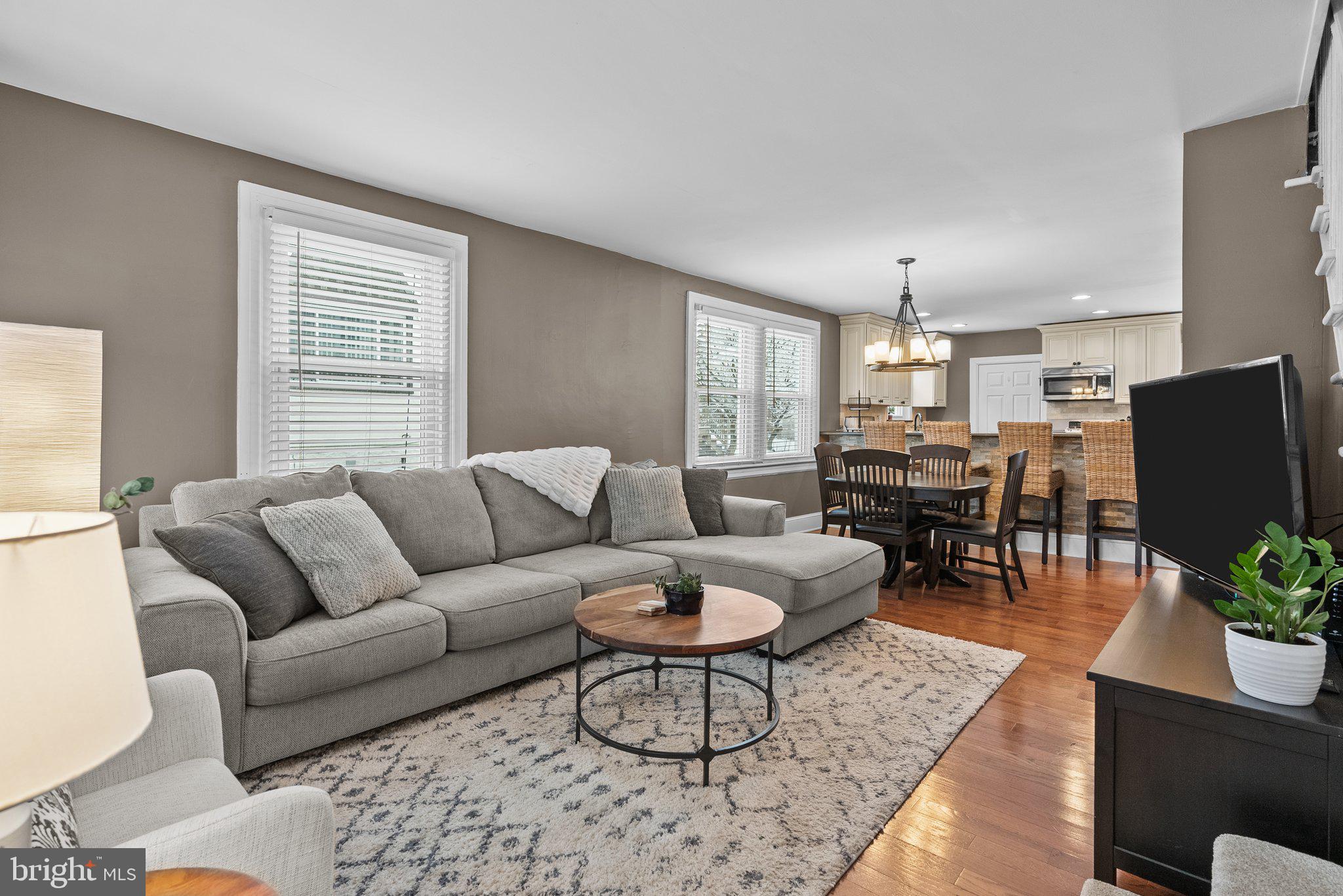 ELKINS PARK - Residential Lease