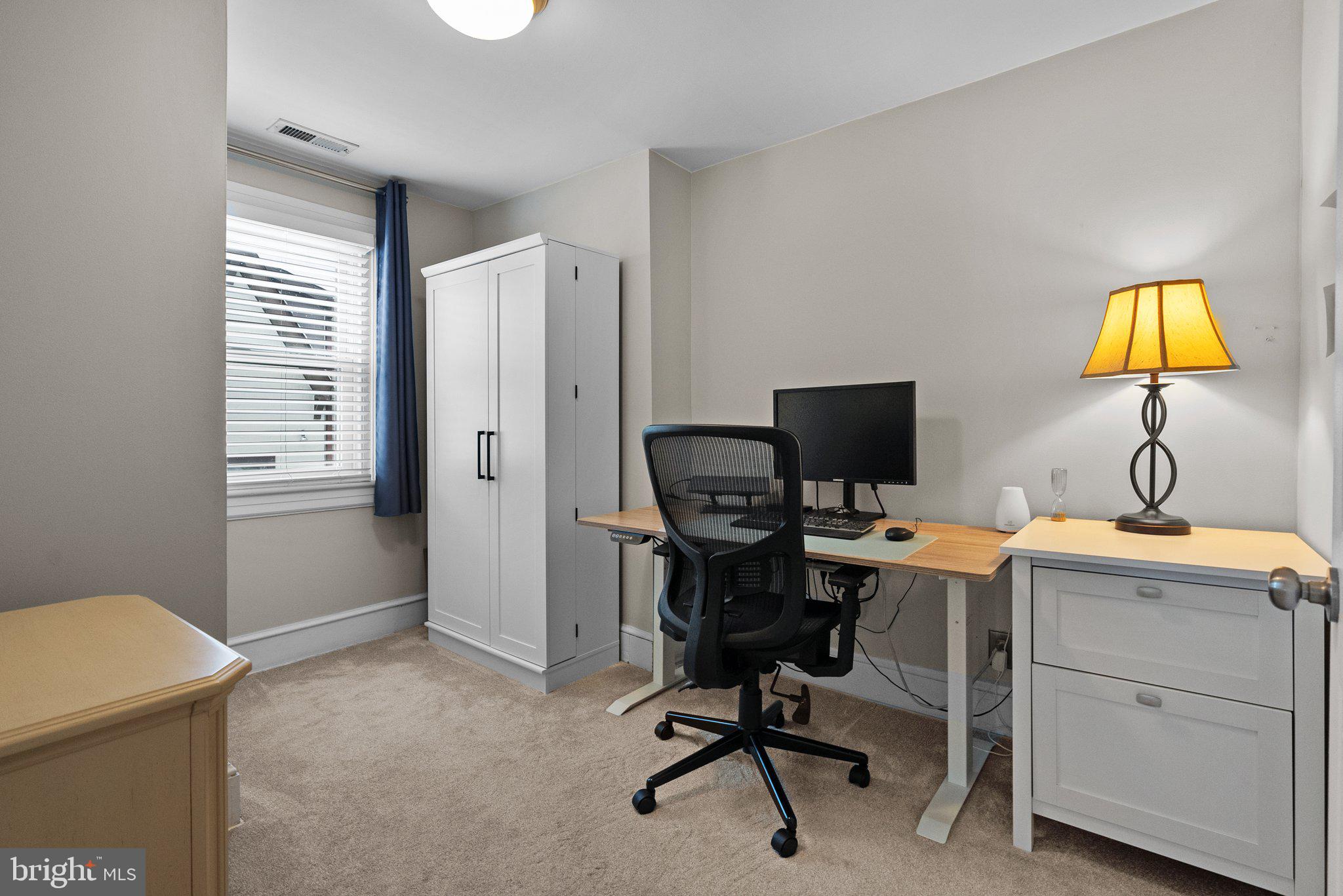 ELKINS PARK - Residential Lease