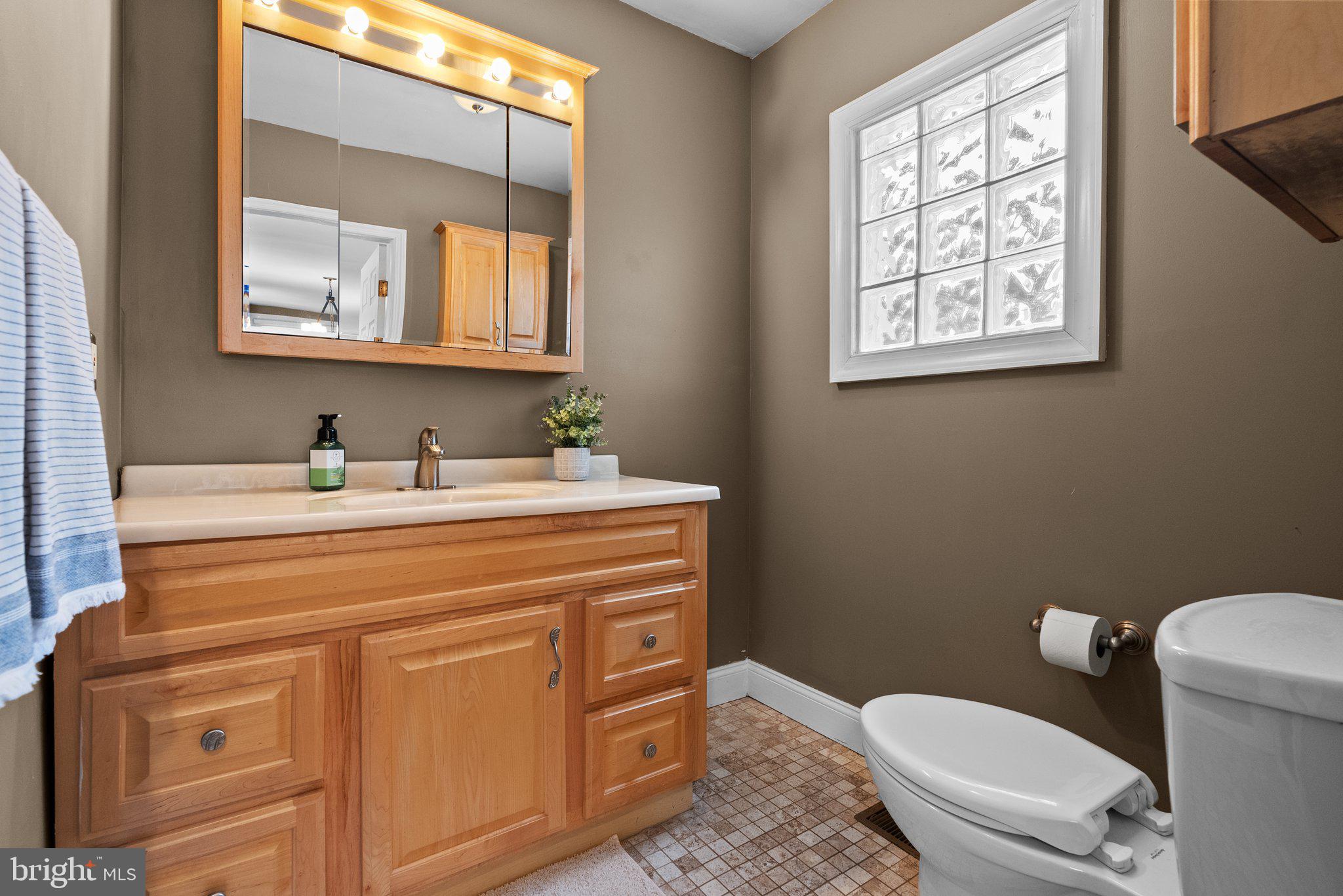 ELKINS PARK - Residential Lease