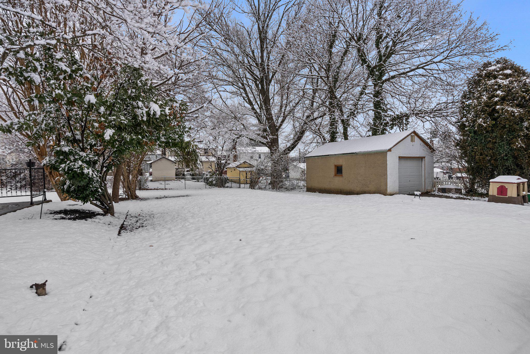 ELKINS PARK - Residential Lease