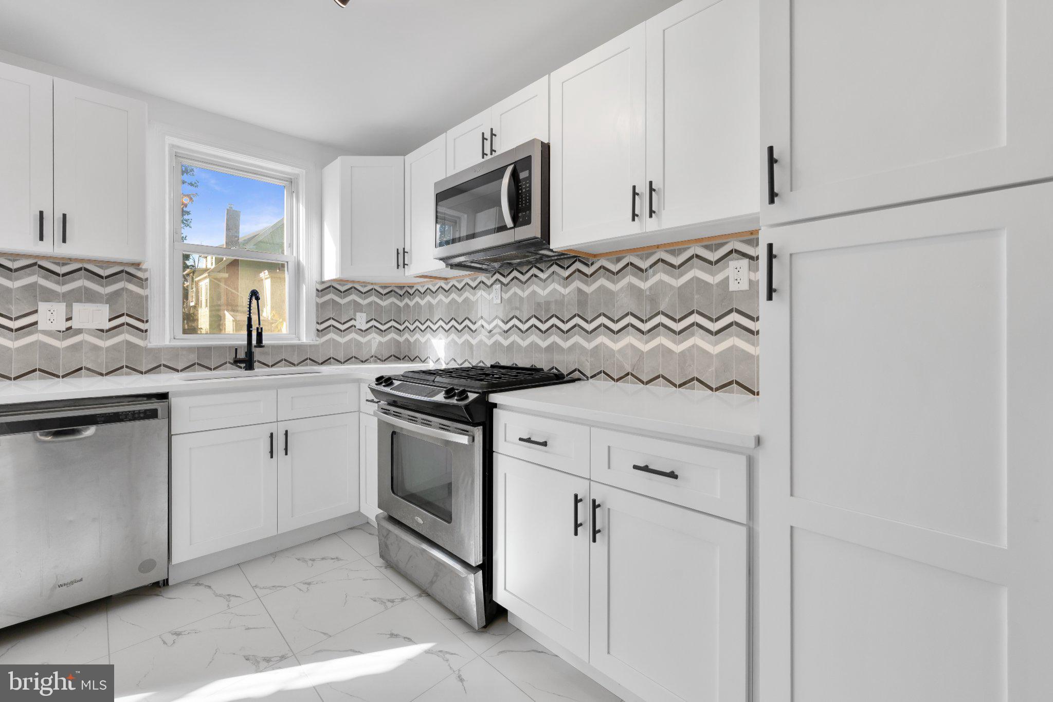 COLLINGDALE - Residential