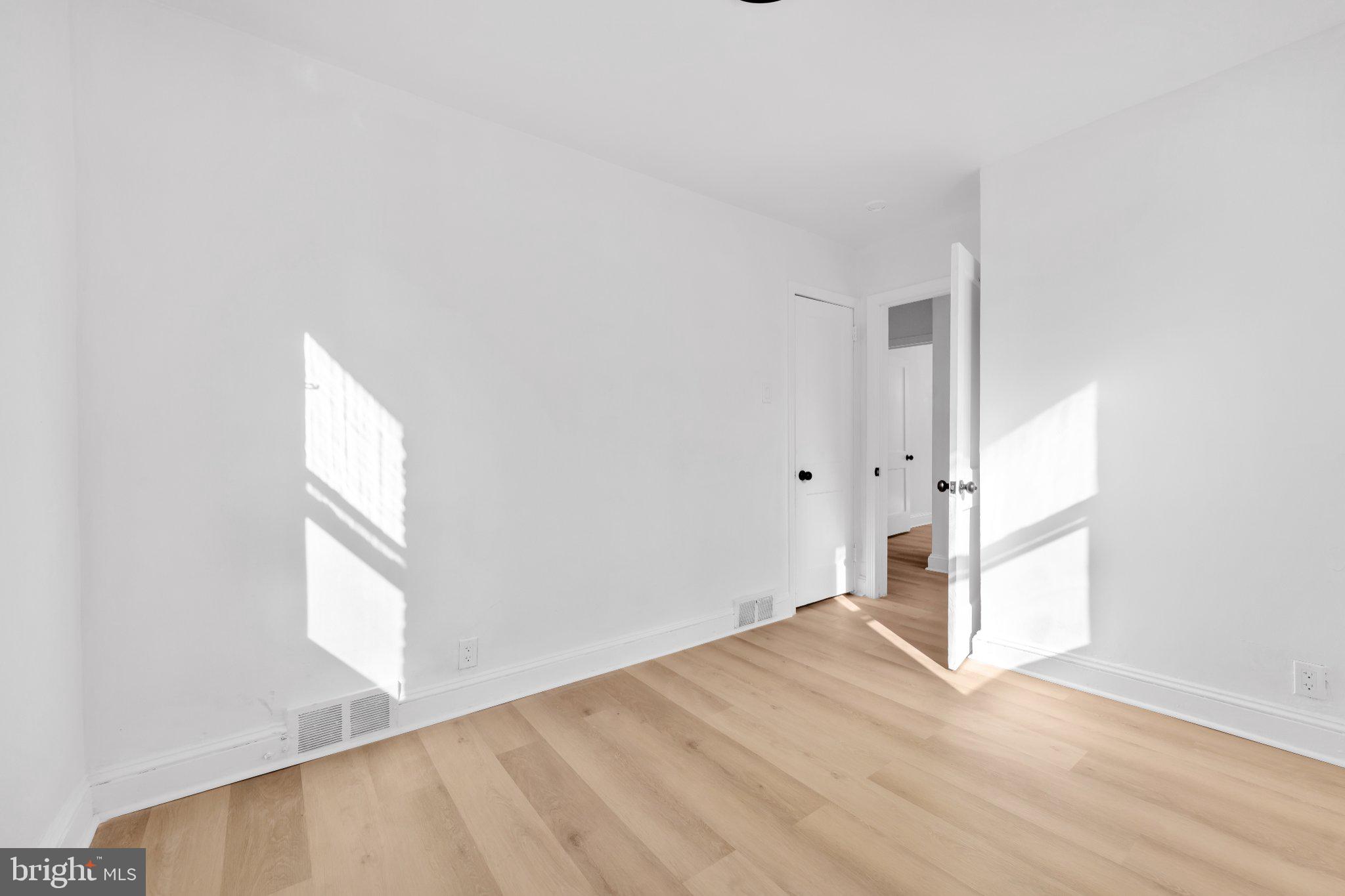 COLLINGDALE - Residential