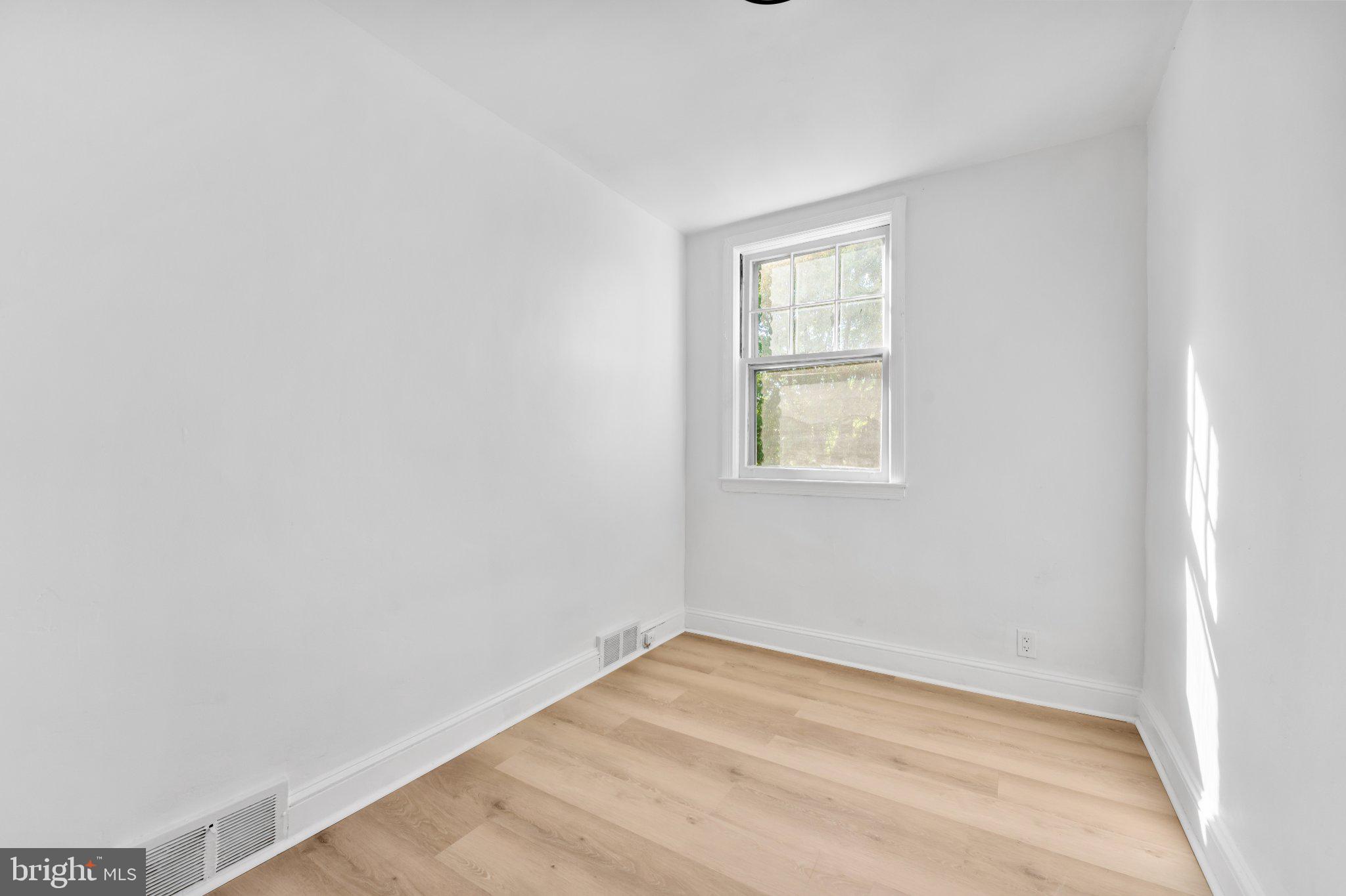 COLLINGDALE - Residential