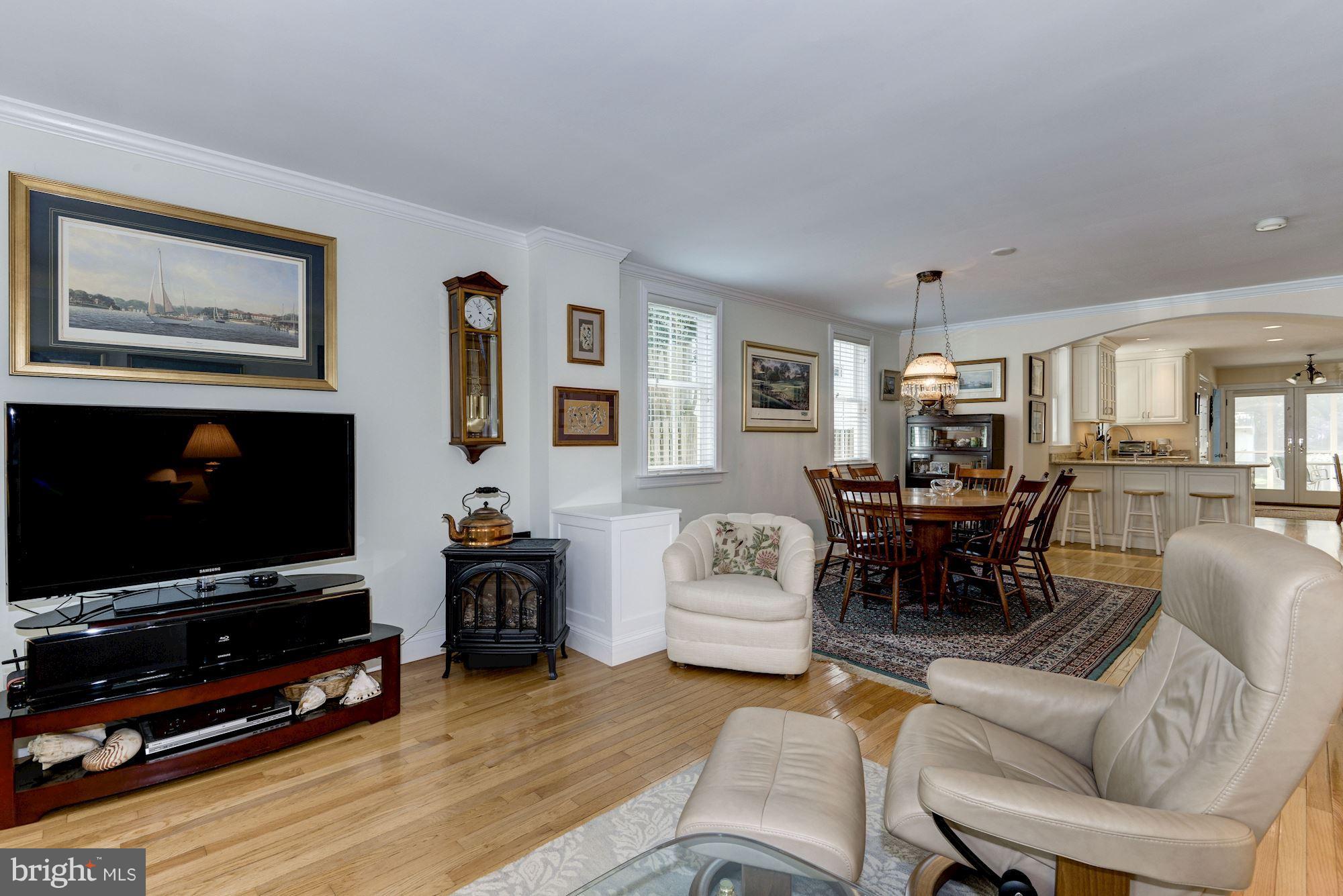 EASTPORT - Residential