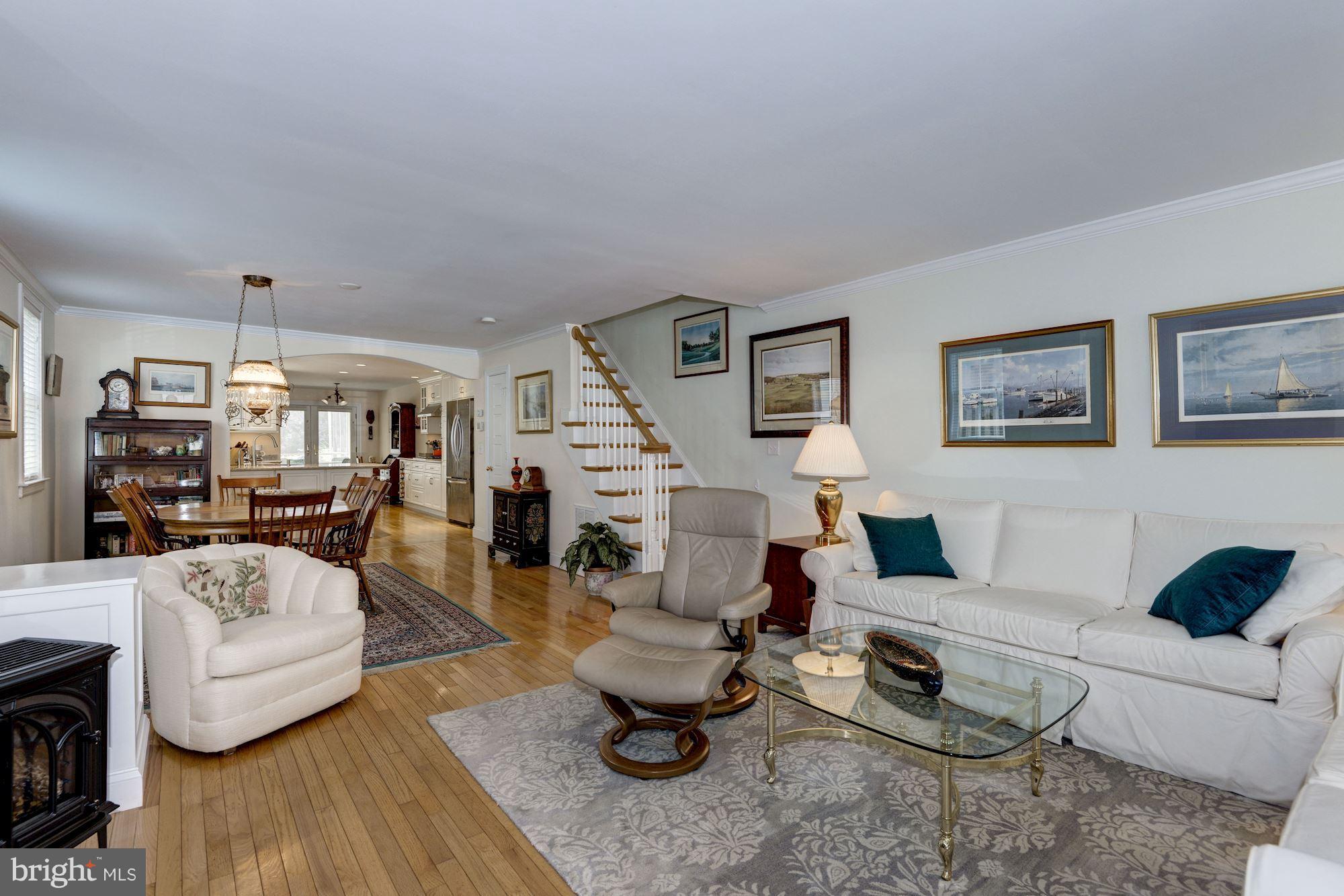 EASTPORT - Residential