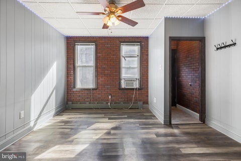 Townhouse For Rent - 3218 E Thompson Street<br/> Philadelphia County, PHILADELPHIA, PA 19134