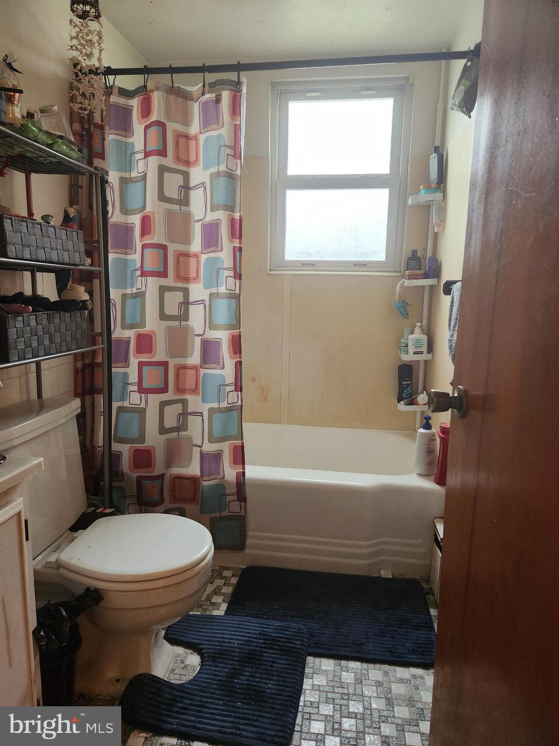 WOODWARD SQUARE - Residential