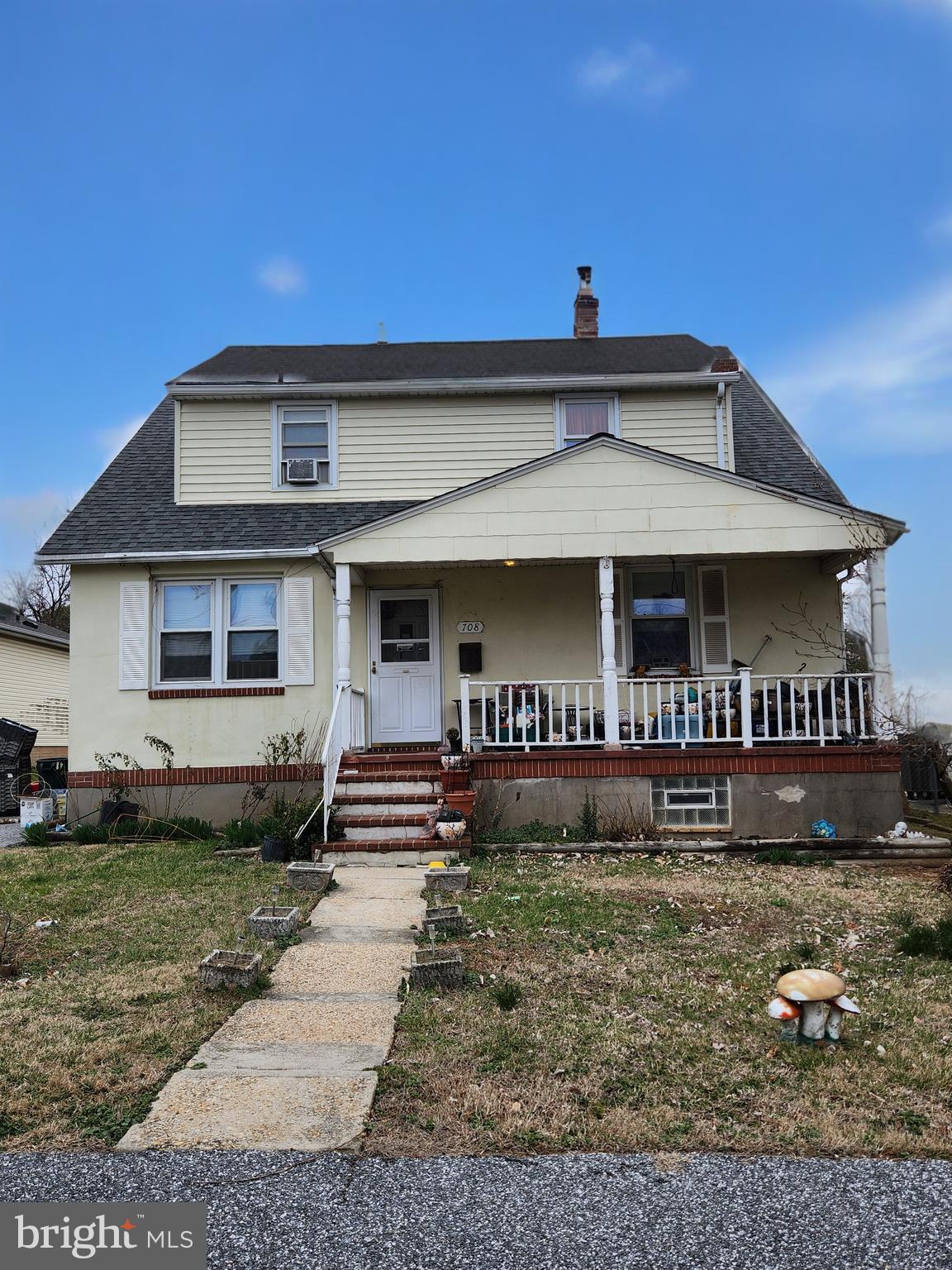 WOODWARD SQUARE - Residential