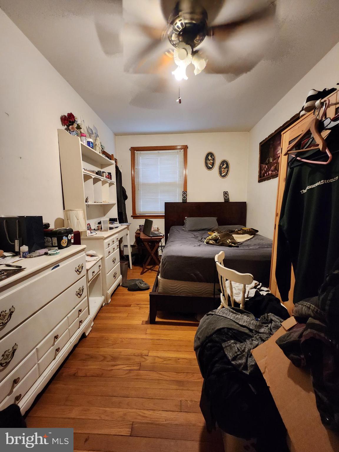 WOODWARD SQUARE - Residential