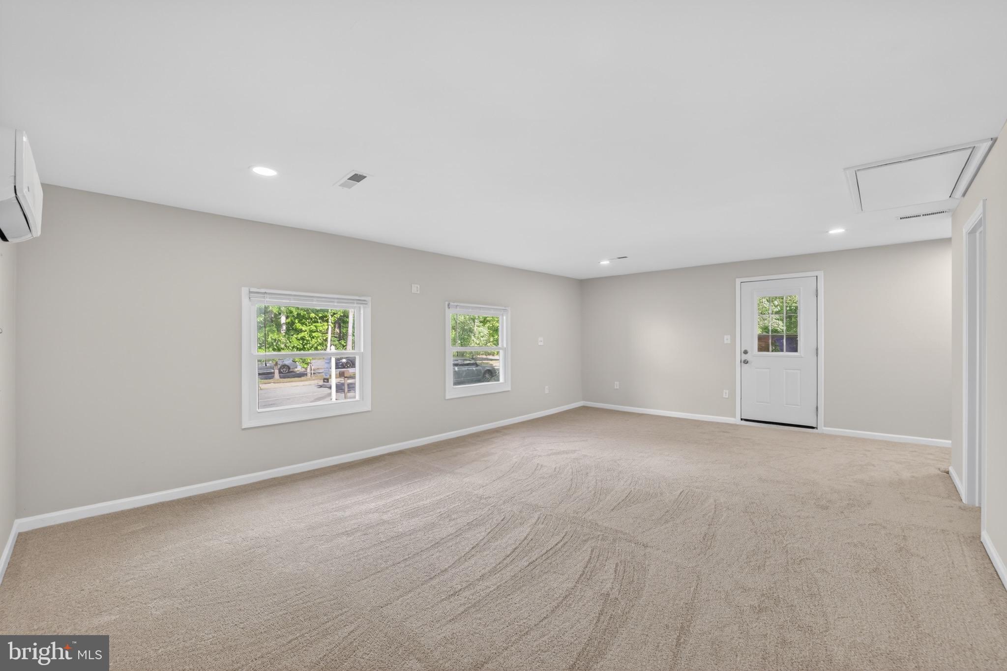 PINEFIELD - Residential