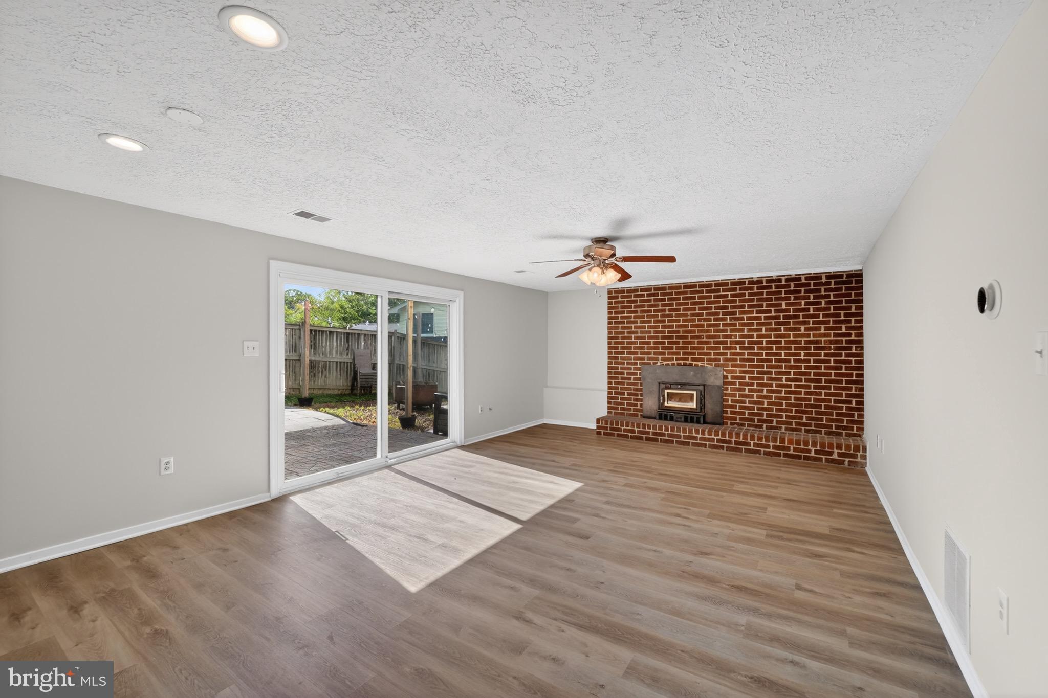 PINEFIELD - Residential