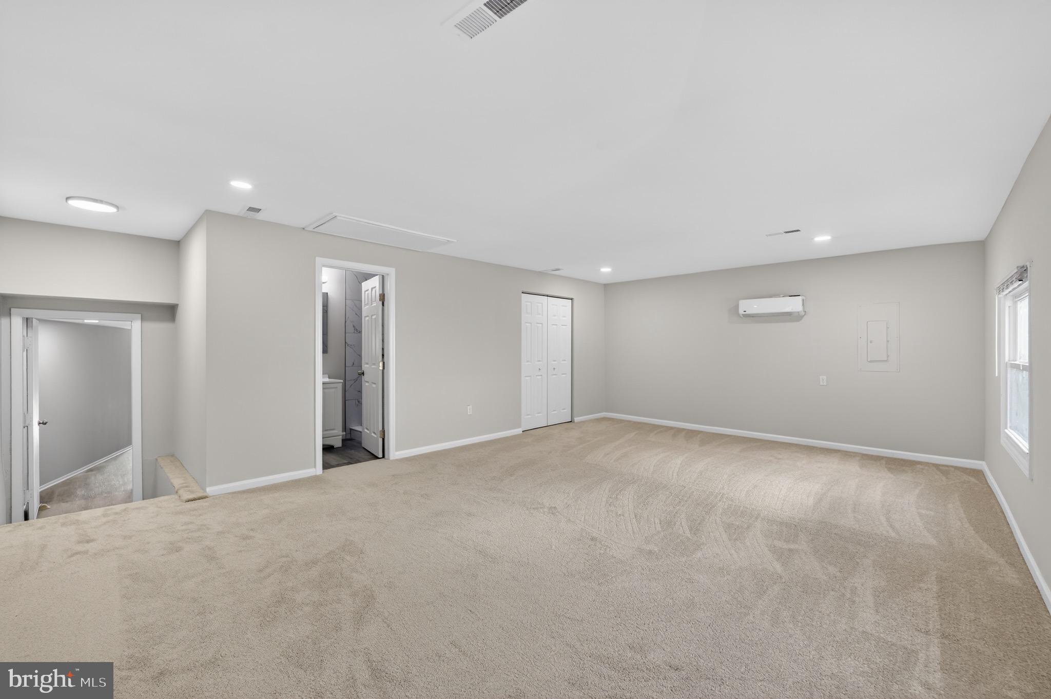 PINEFIELD - Residential